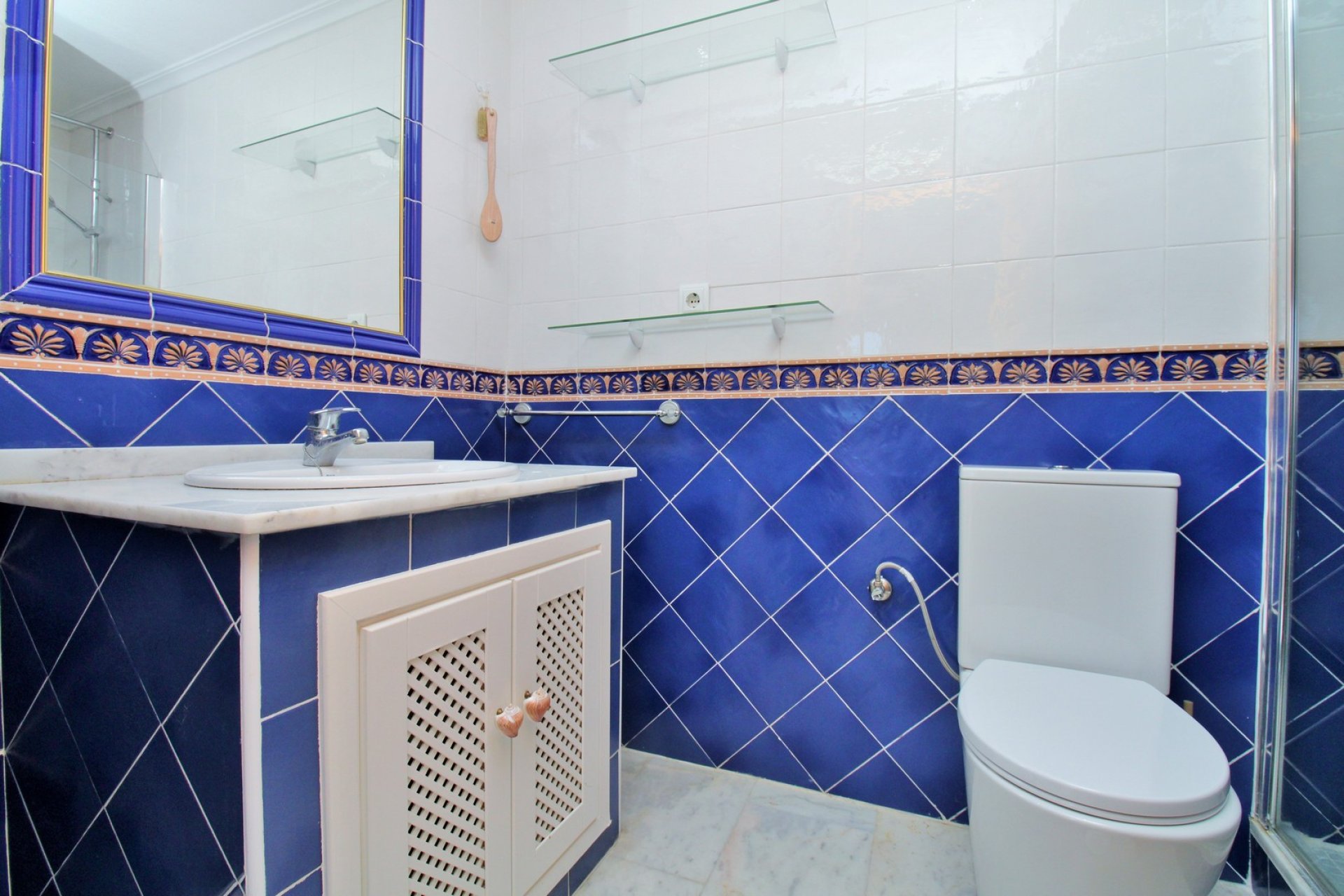 Resale - Villa -
San Miguel de Salinas