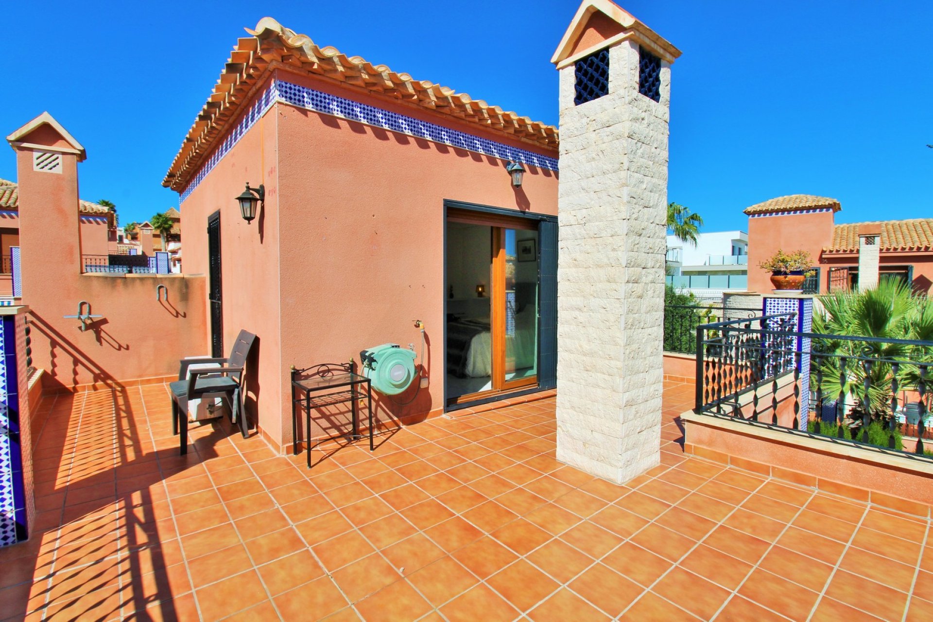 Resale - Villa -
San Miguel de Salinas