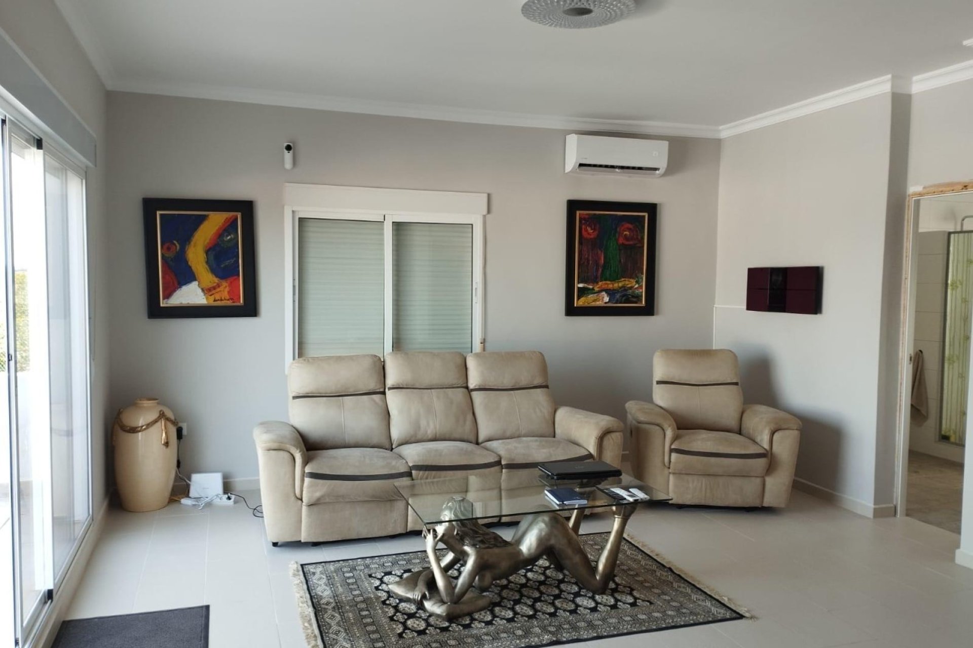 Resale - Villa -
San Miguel de Salinas
