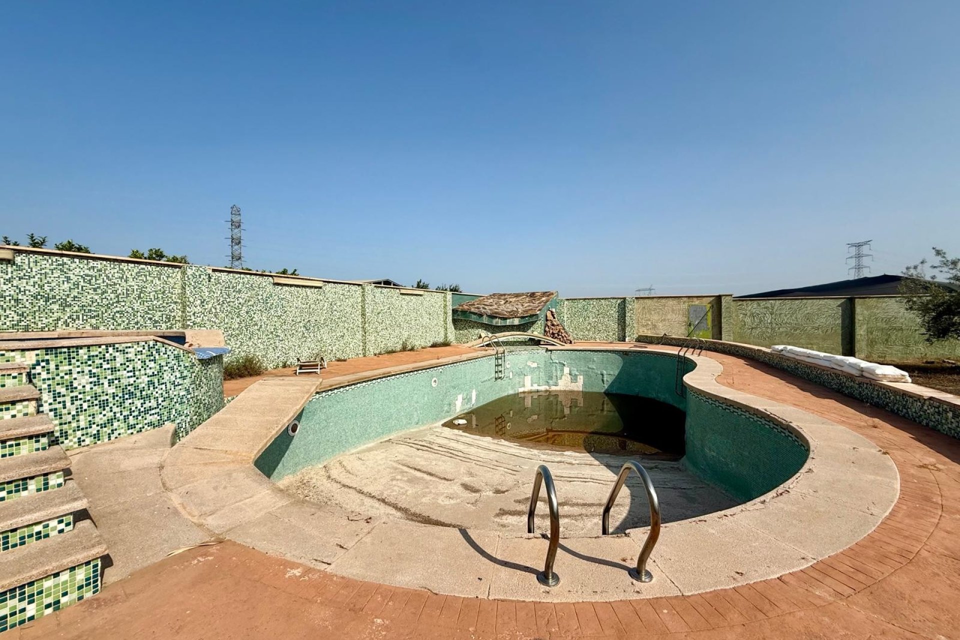 Resale - Villa -
San Miguel de Salinas