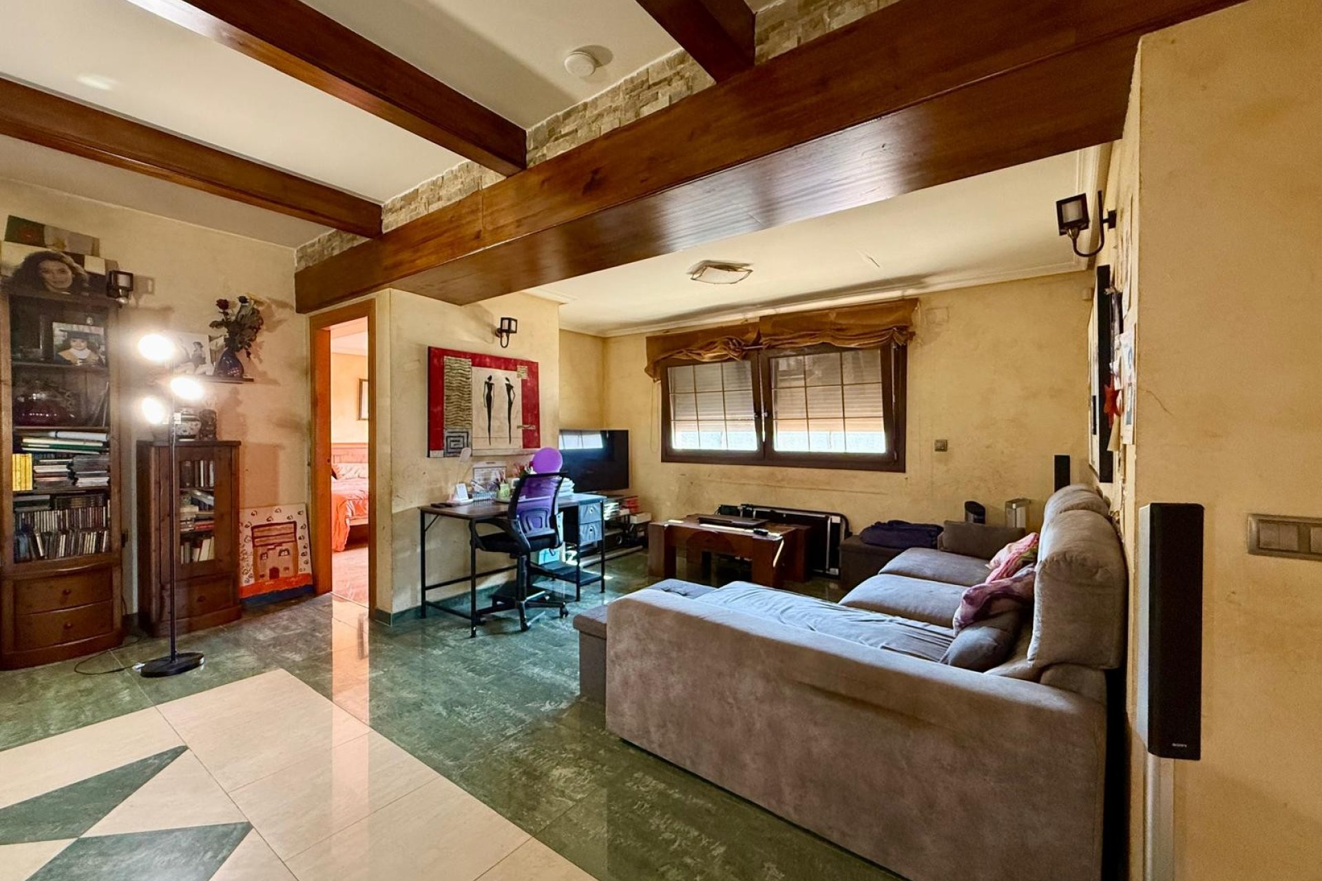 Resale - Villa -
San Miguel de Salinas