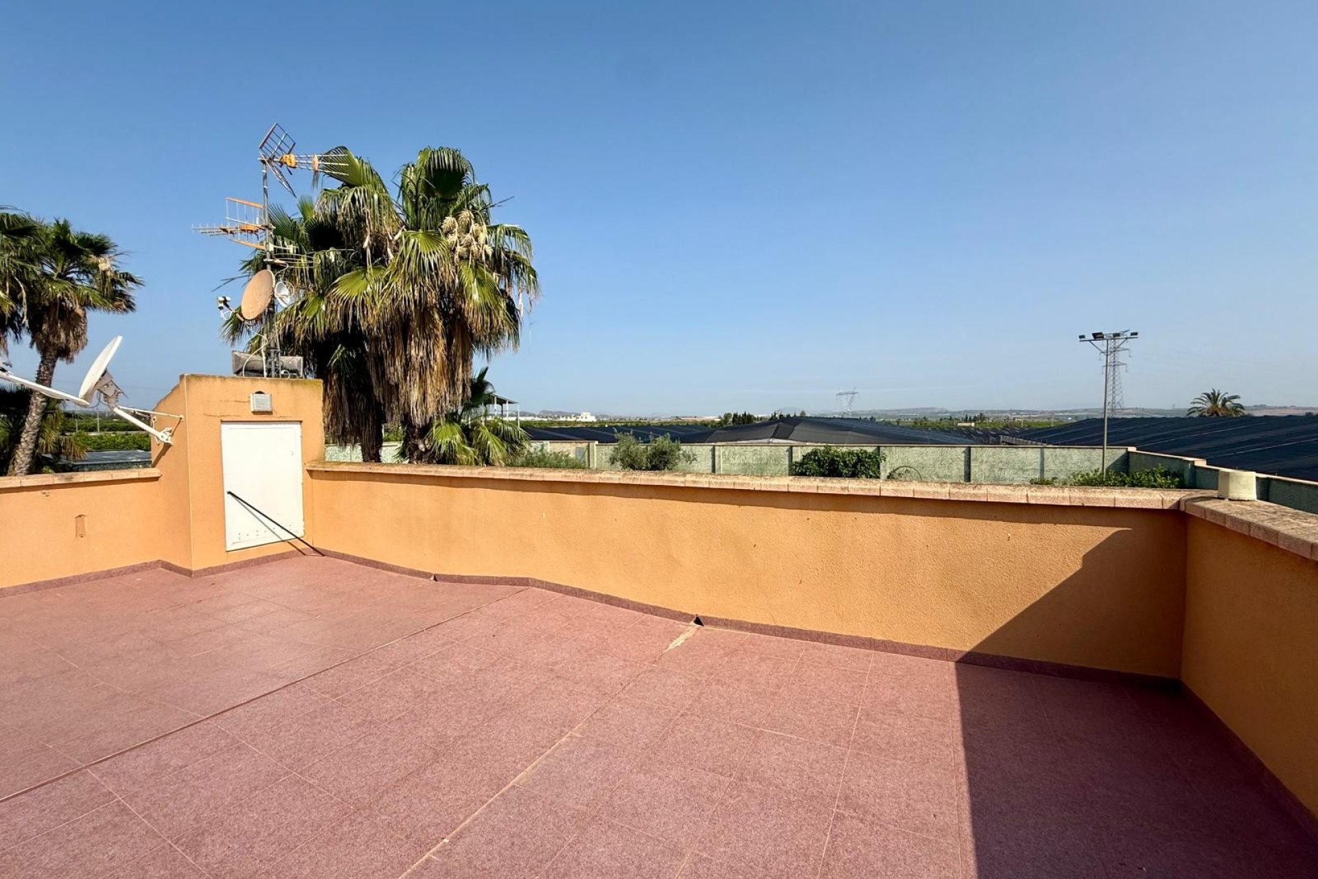 Resale - Villa -
San Miguel de Salinas