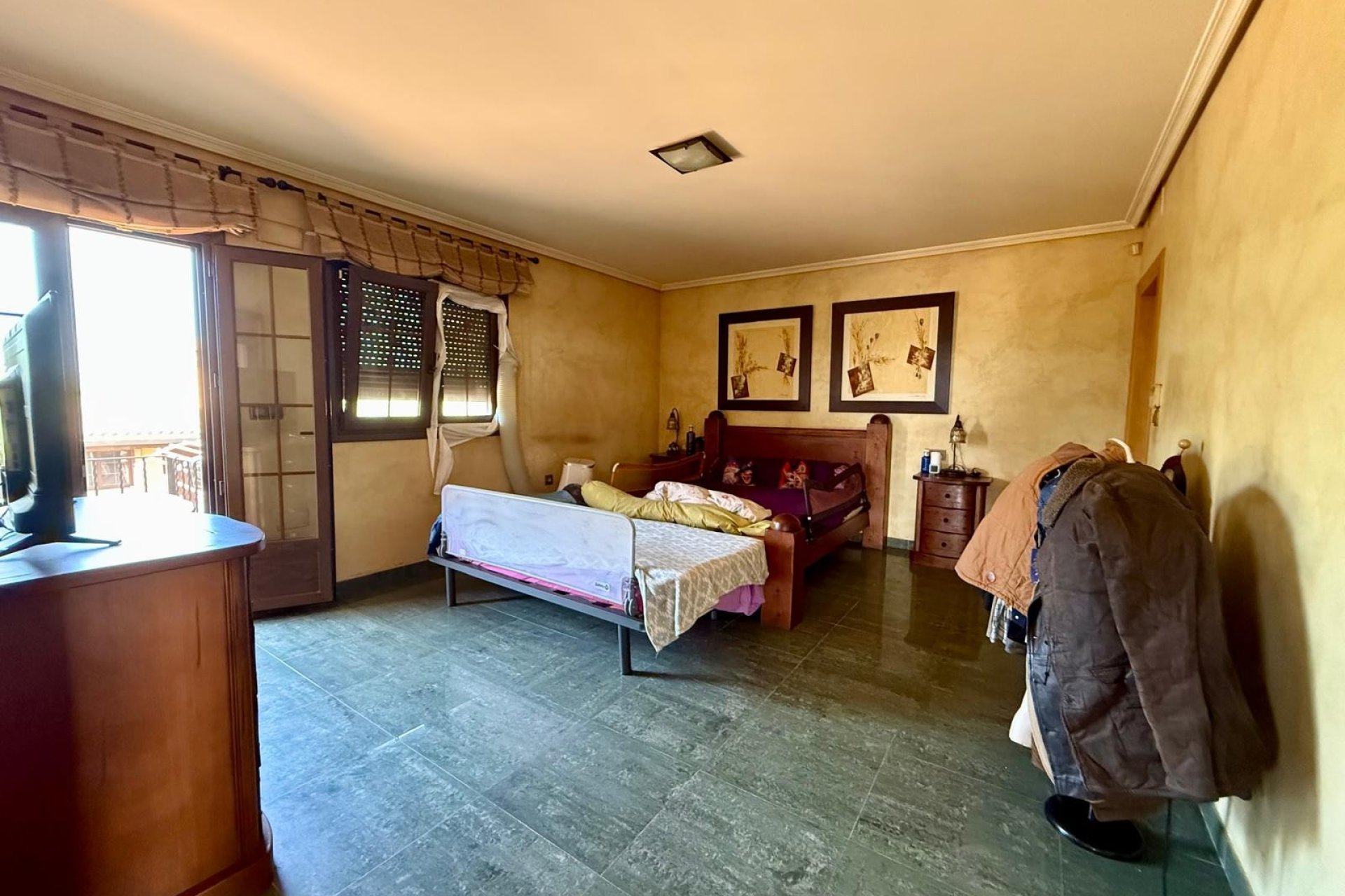 Resale - Villa -
San Miguel de Salinas