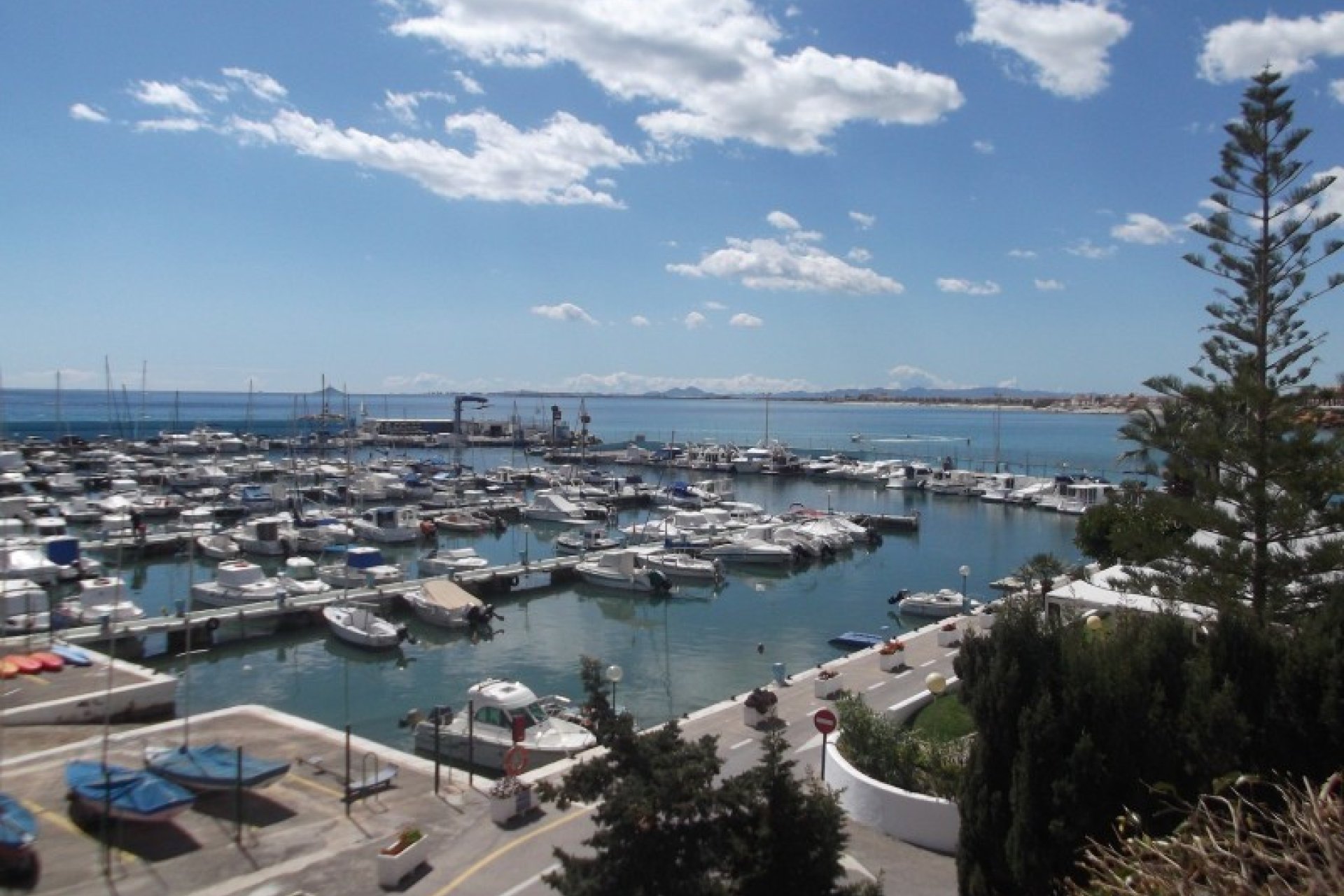 Resale - Villa -
Torre de la Horadada