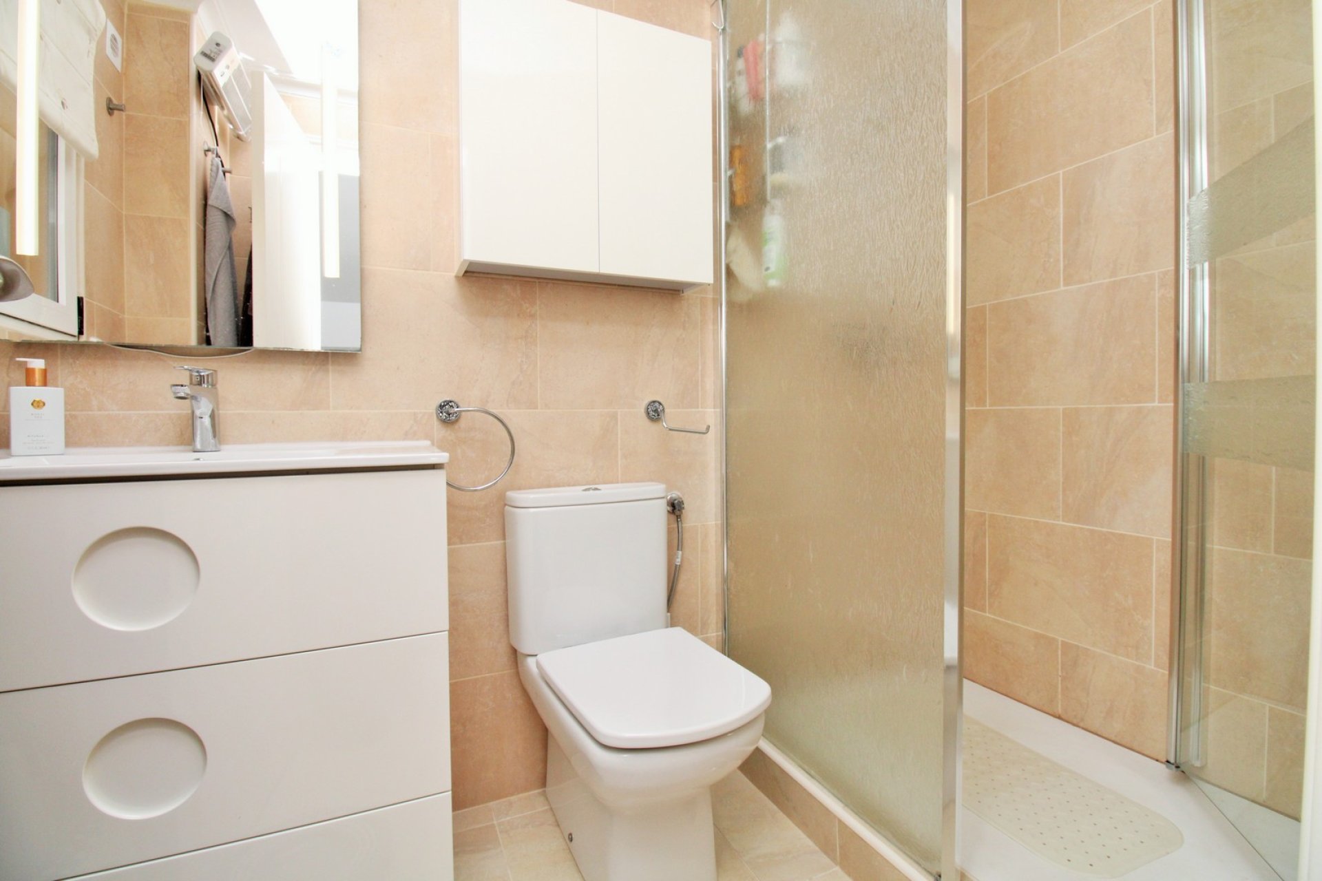 Resale - Villa -
Villamartín - Los Dolses