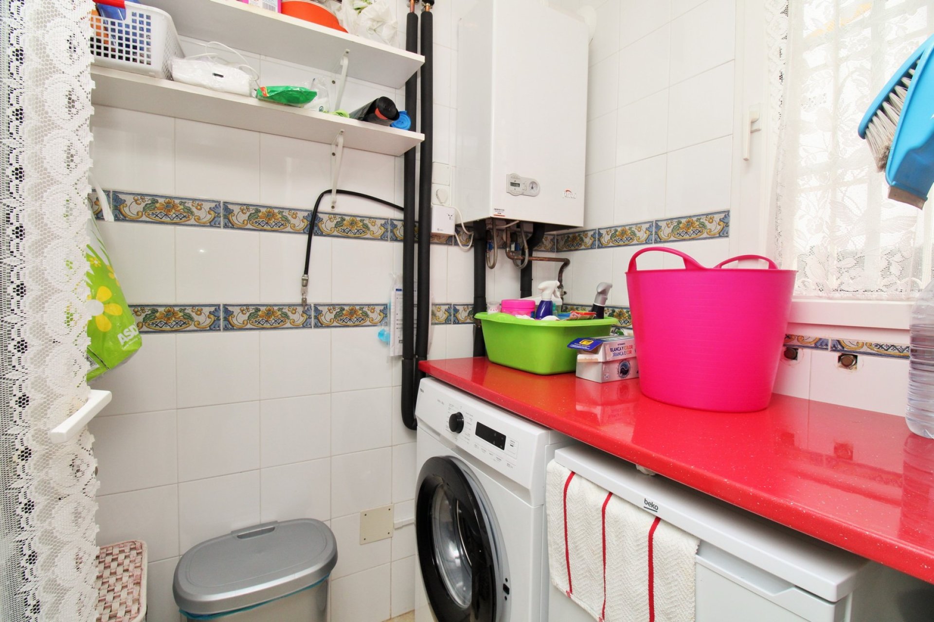 Resale - Villa -
Villamartín - Los Dolses