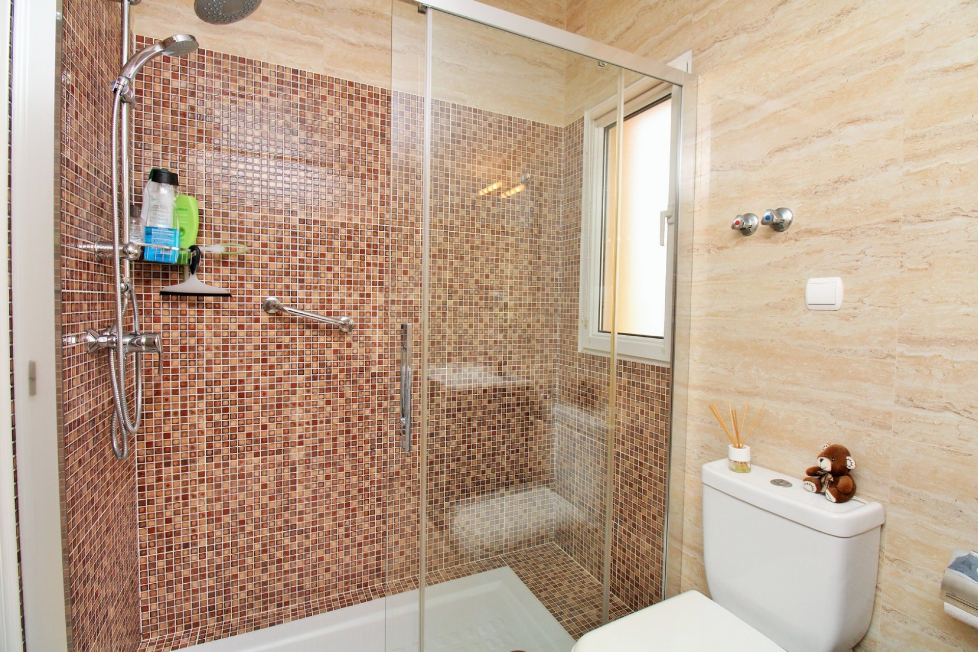 Resale - Villa -
Villamartín - Los Dolses