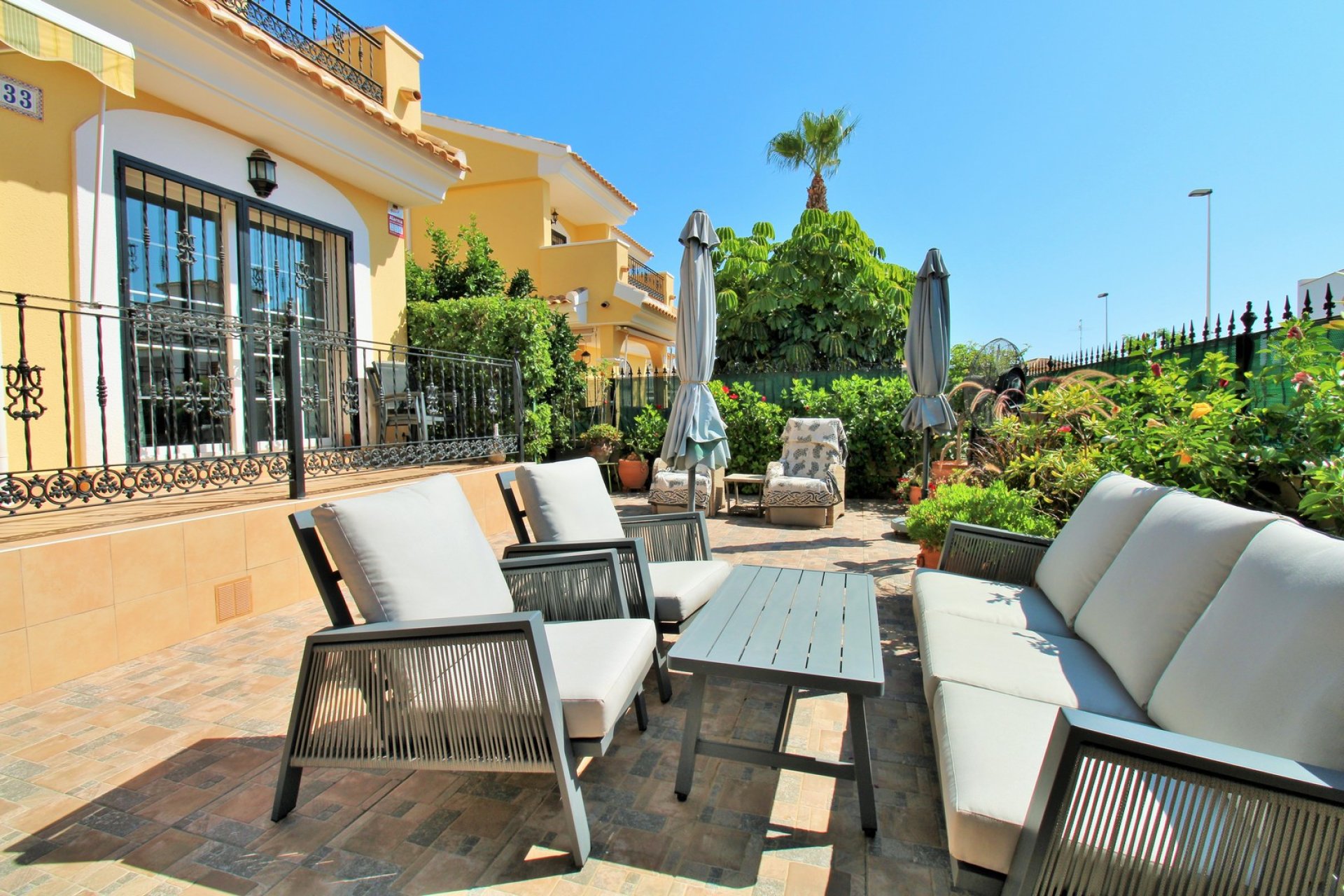 Resale - Villa -
Villamartín - Los Dolses