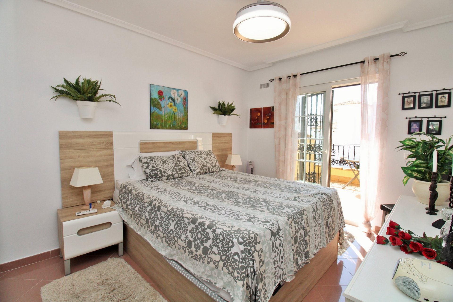 Resale - Villa -
Villamartín - Los Dolses
