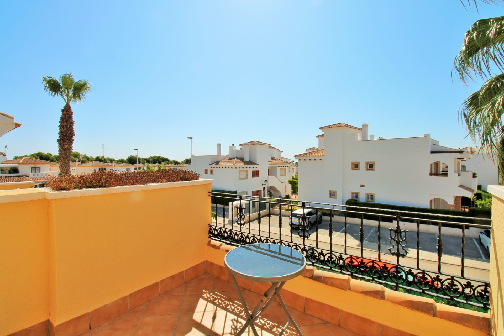 Resale - Villa -
Villamartín - Los Dolses