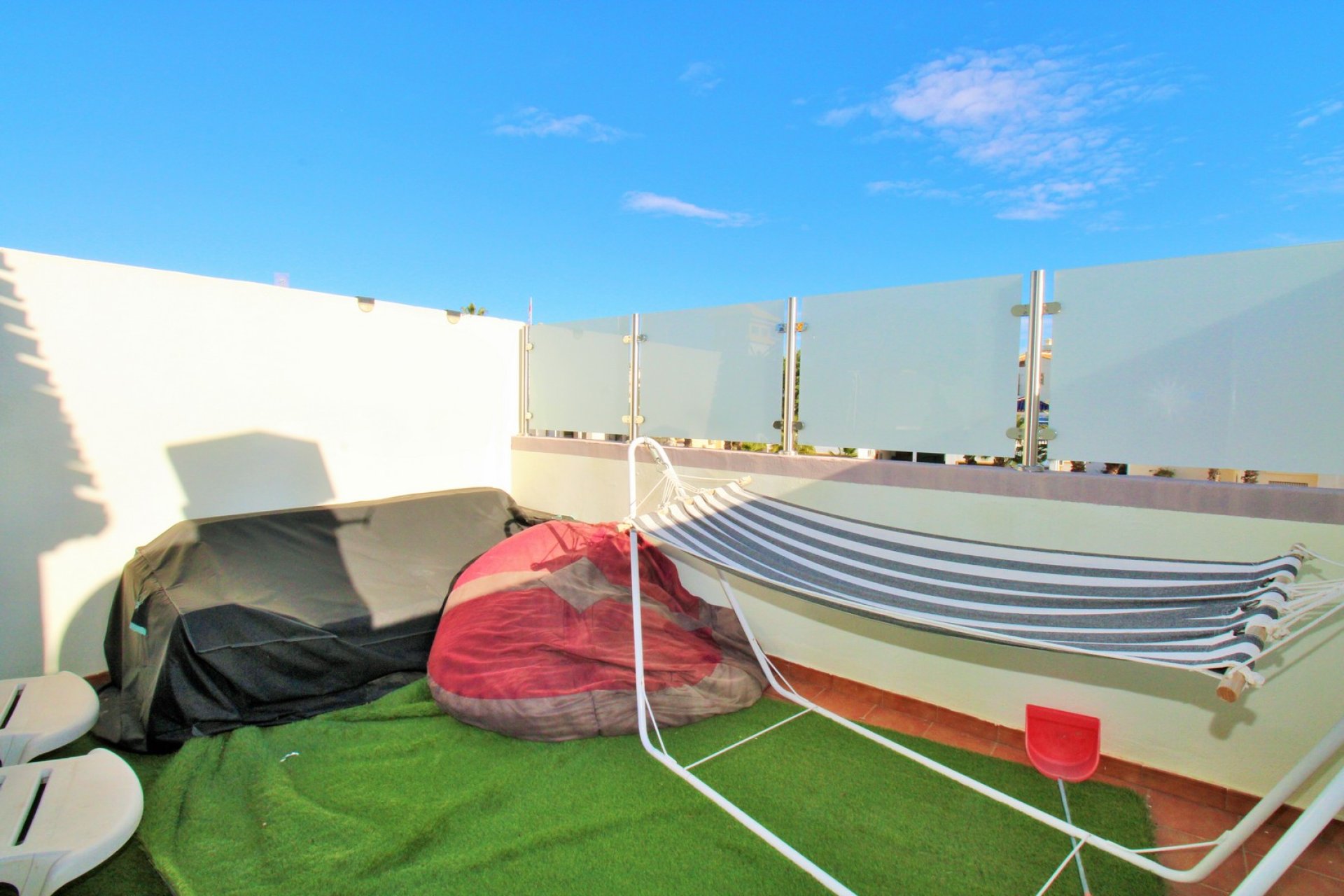 Resale - Villa -
Villamartín - Los Dolses