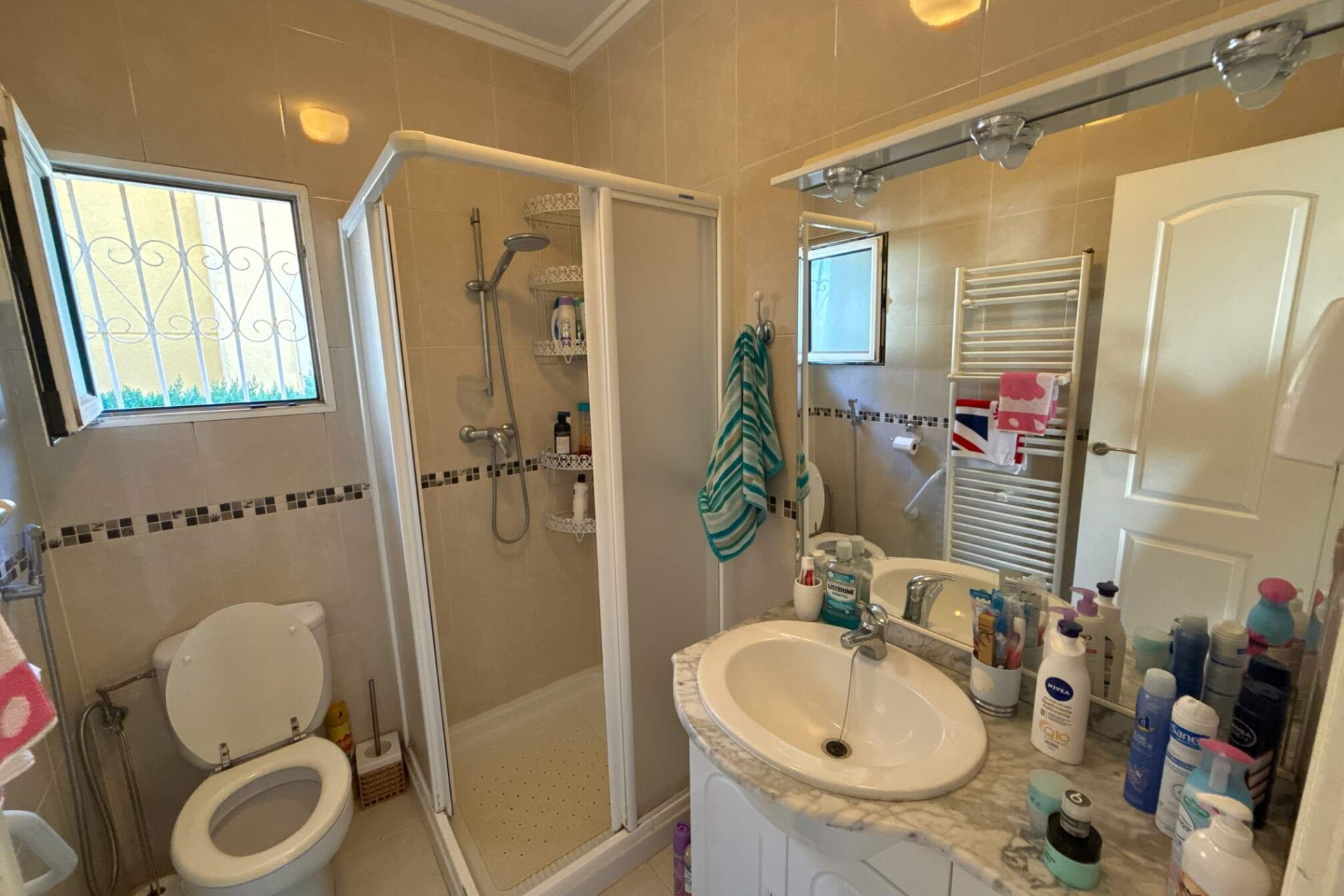 Resale - Villa -
Villamartín - Villamartin
