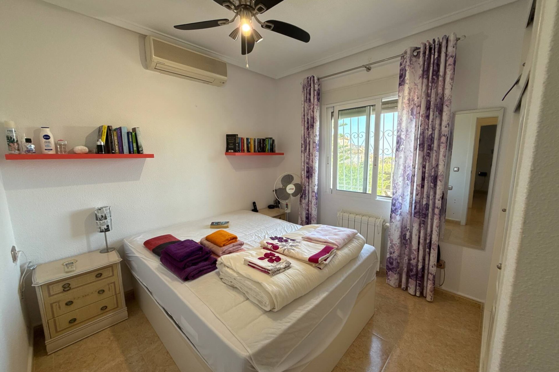 Resale - Villa -
Villamartín - Villamartin
