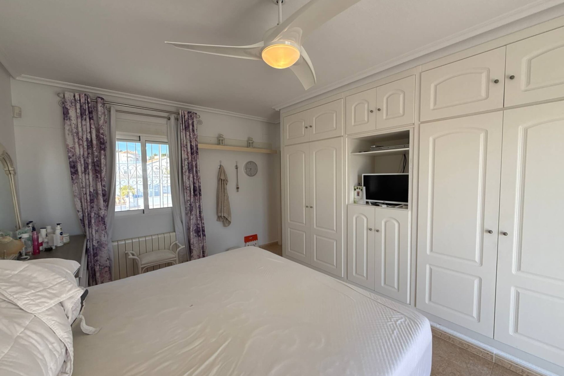 Resale - Villa -
Villamartín - Villamartin