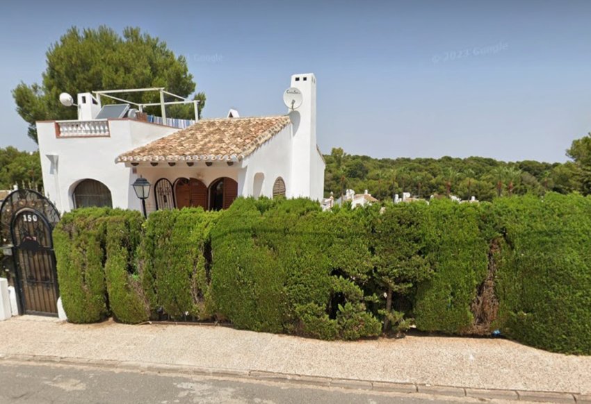 Resale - Villa -
Villamartín - Villamartin