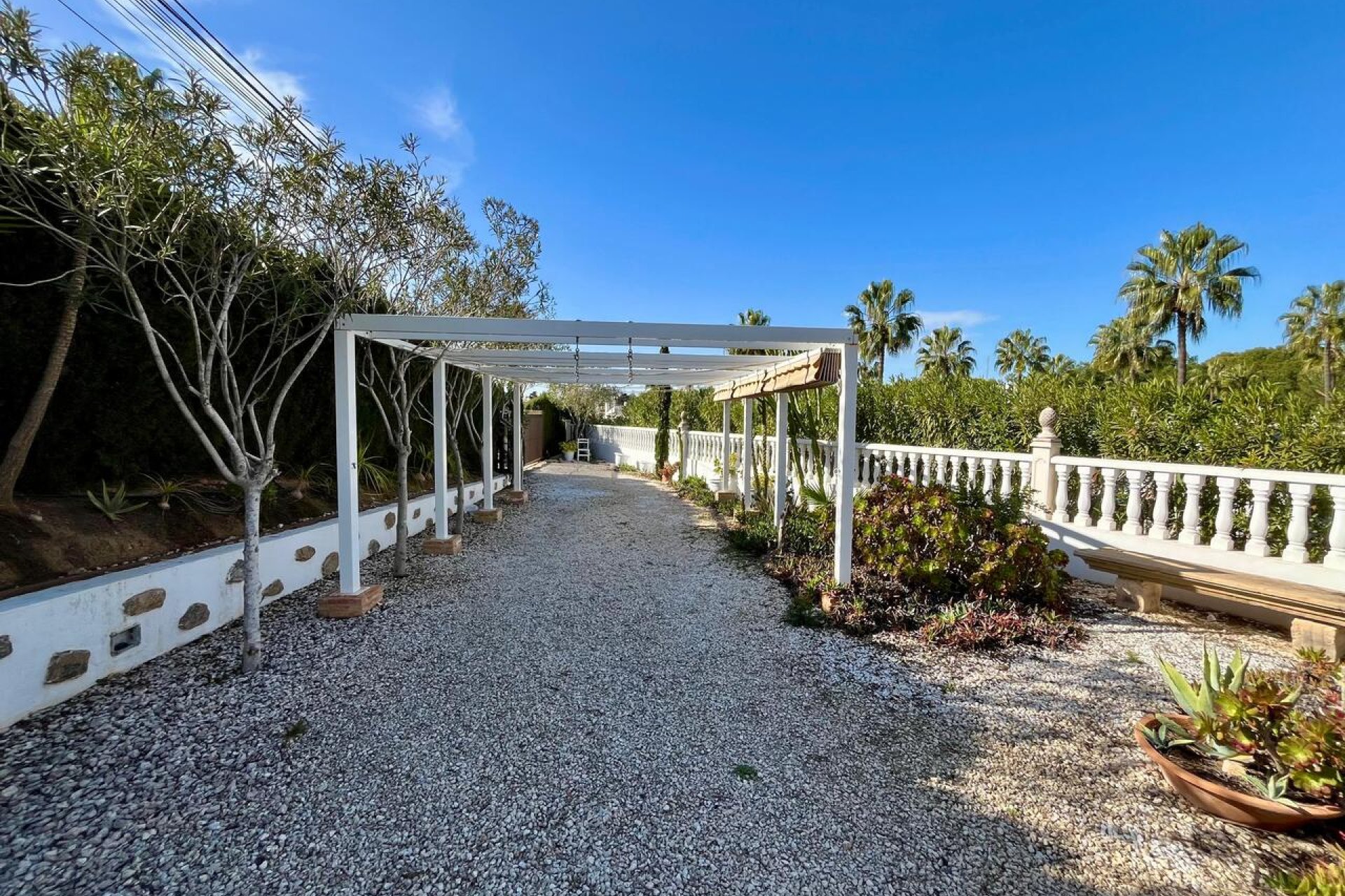 Resale - Villa -
Villamartín - Villamartin