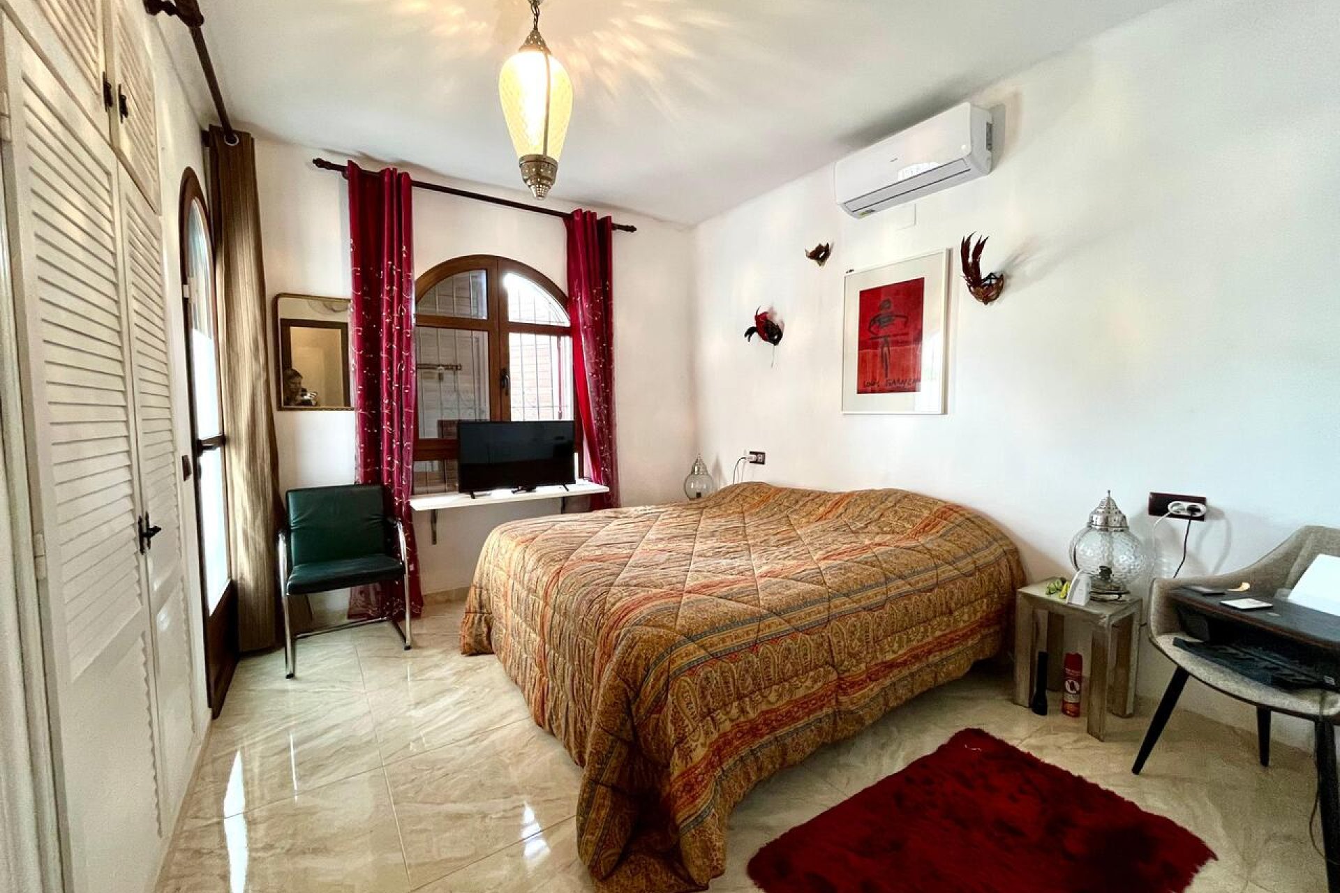 Resale - Villa -
Villamartín - Villamartin