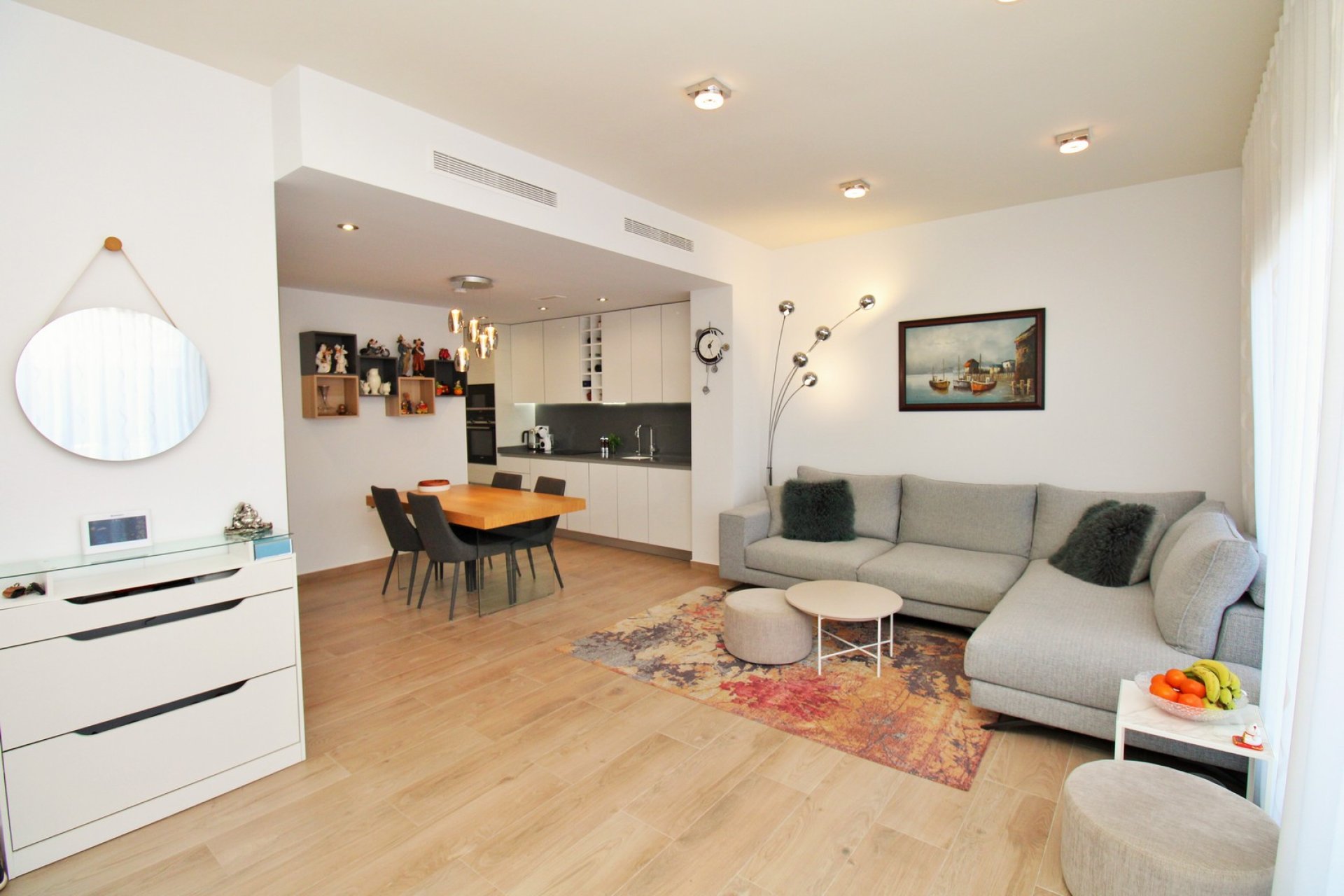 Resale - Villa -
Villamartín - Villamartin