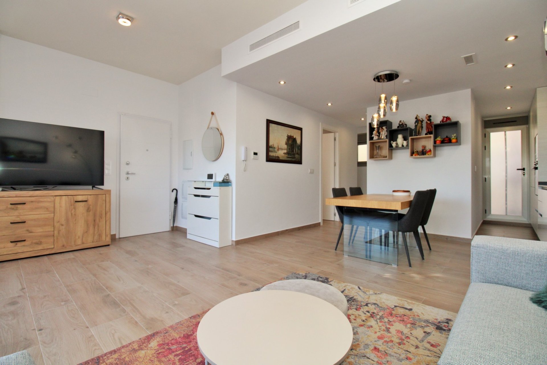 Resale - Villa -
Villamartín - Villamartin