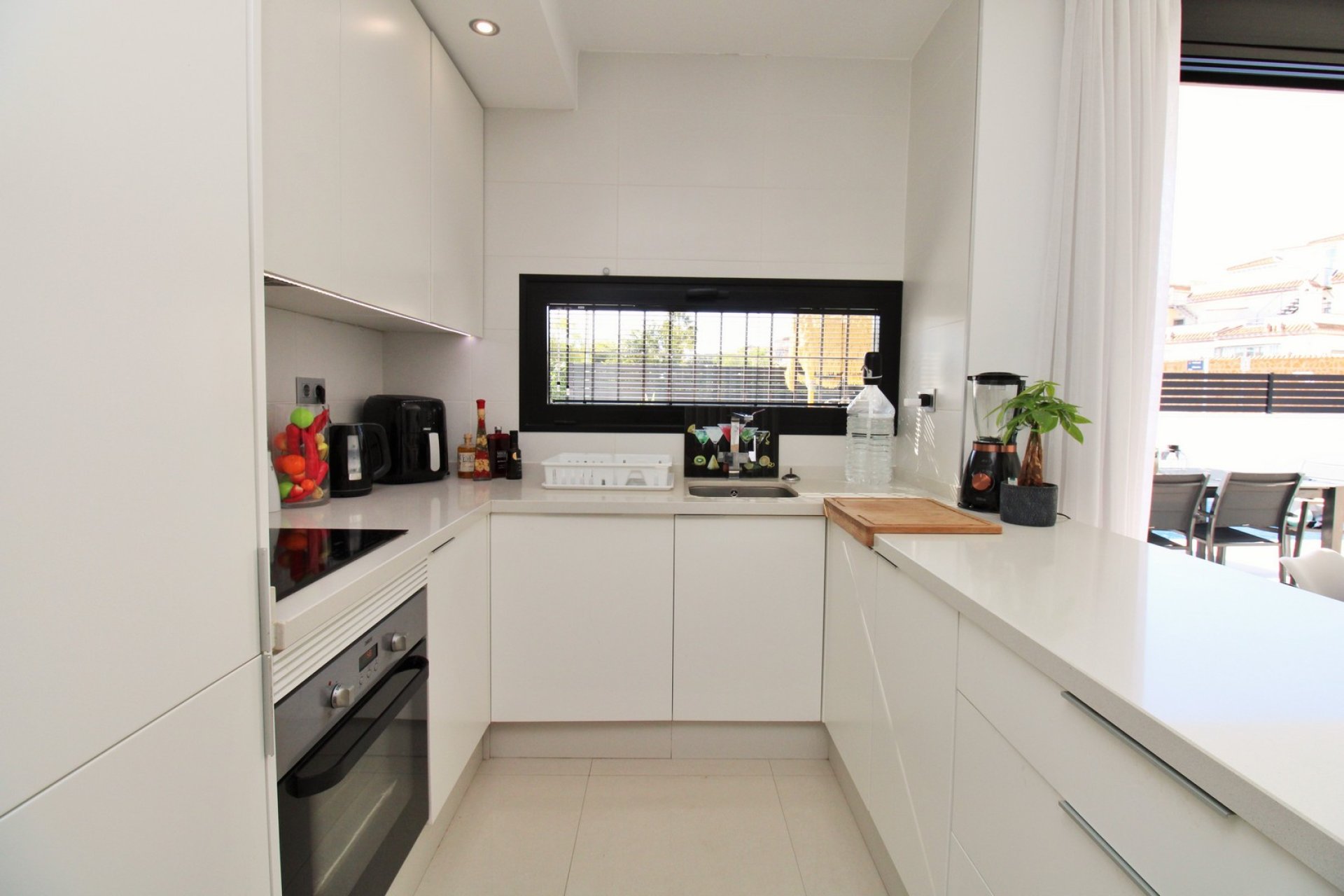 Resale - Villa -
Villamartín - Villamartin