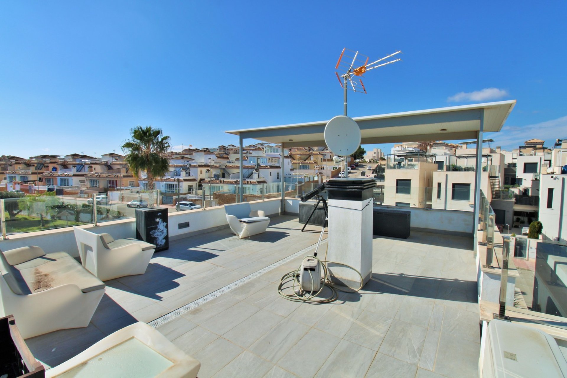 Resale - Villa -
Villamartín - Villamartin