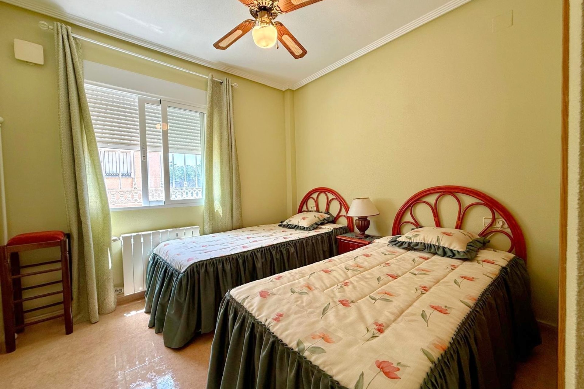 Resale - Villa -
Villamartín - Villamartin