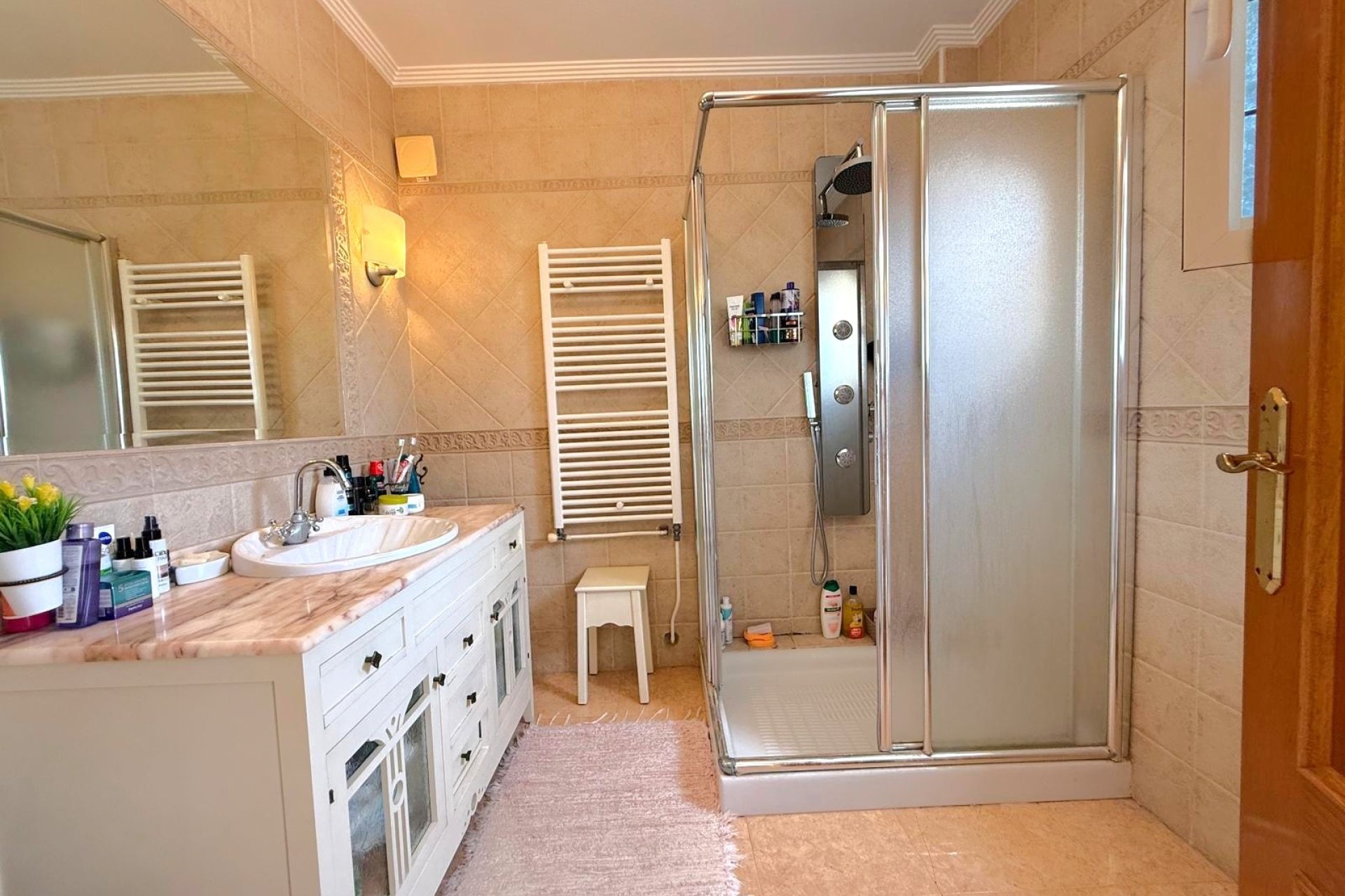 Resale - Villa -
Villamartín - Villamartin