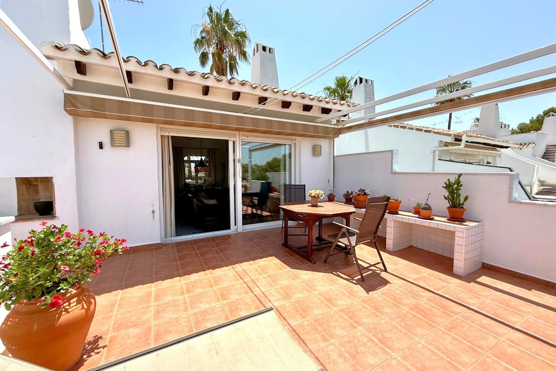 Resale - Villa -
Villamartín - Villamartin