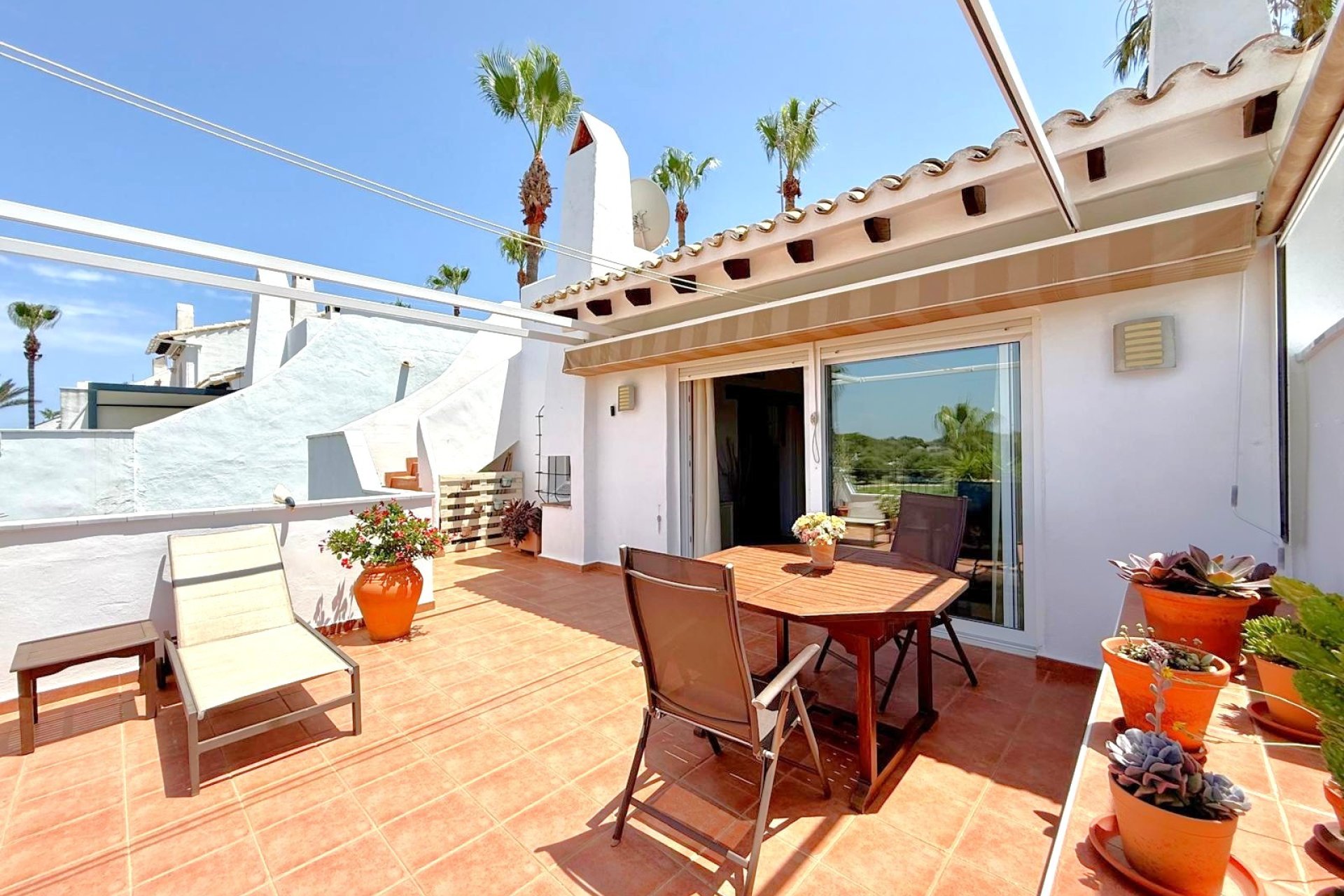 Resale - Villa -
Villamartín - Villamartin