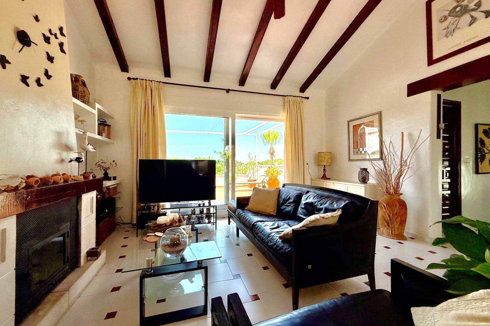 Resale - Villa -
Villamartín - Villamartin