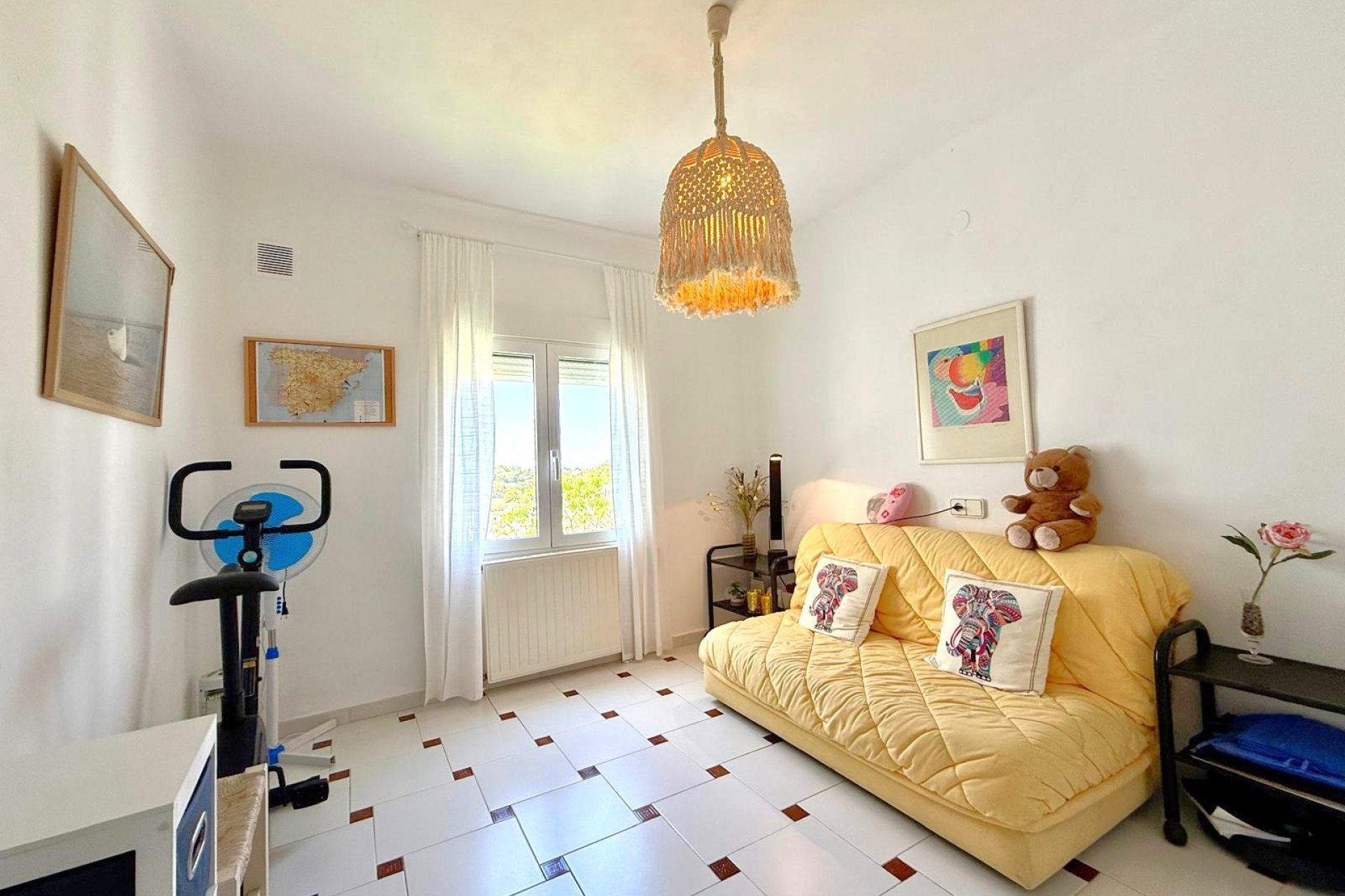 Resale - Villa -
Villamartín - Villamartin