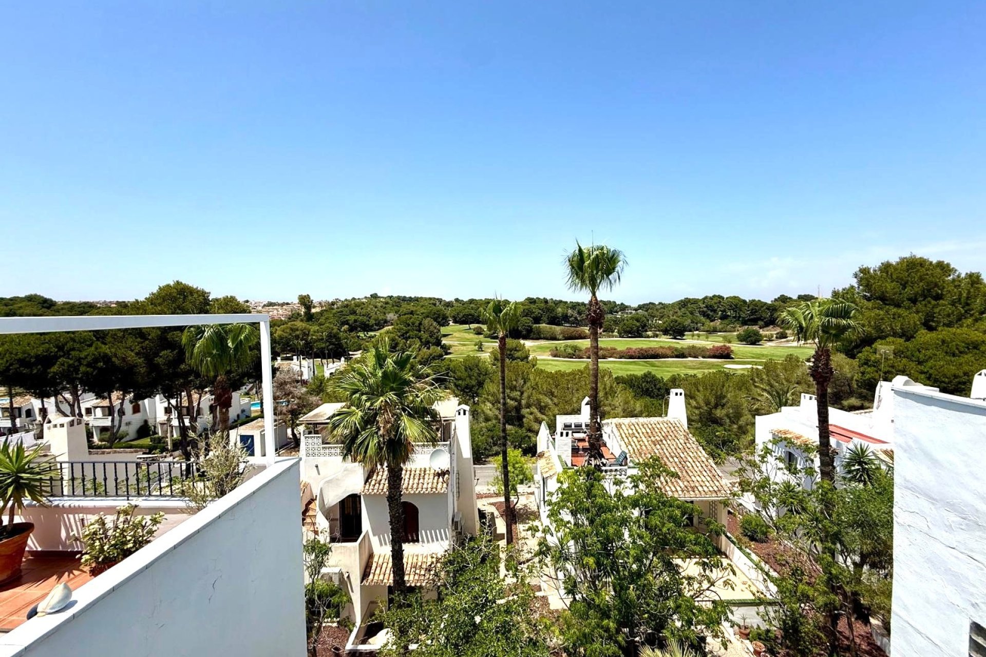 Resale - Villa -
Villamartín - Villamartin