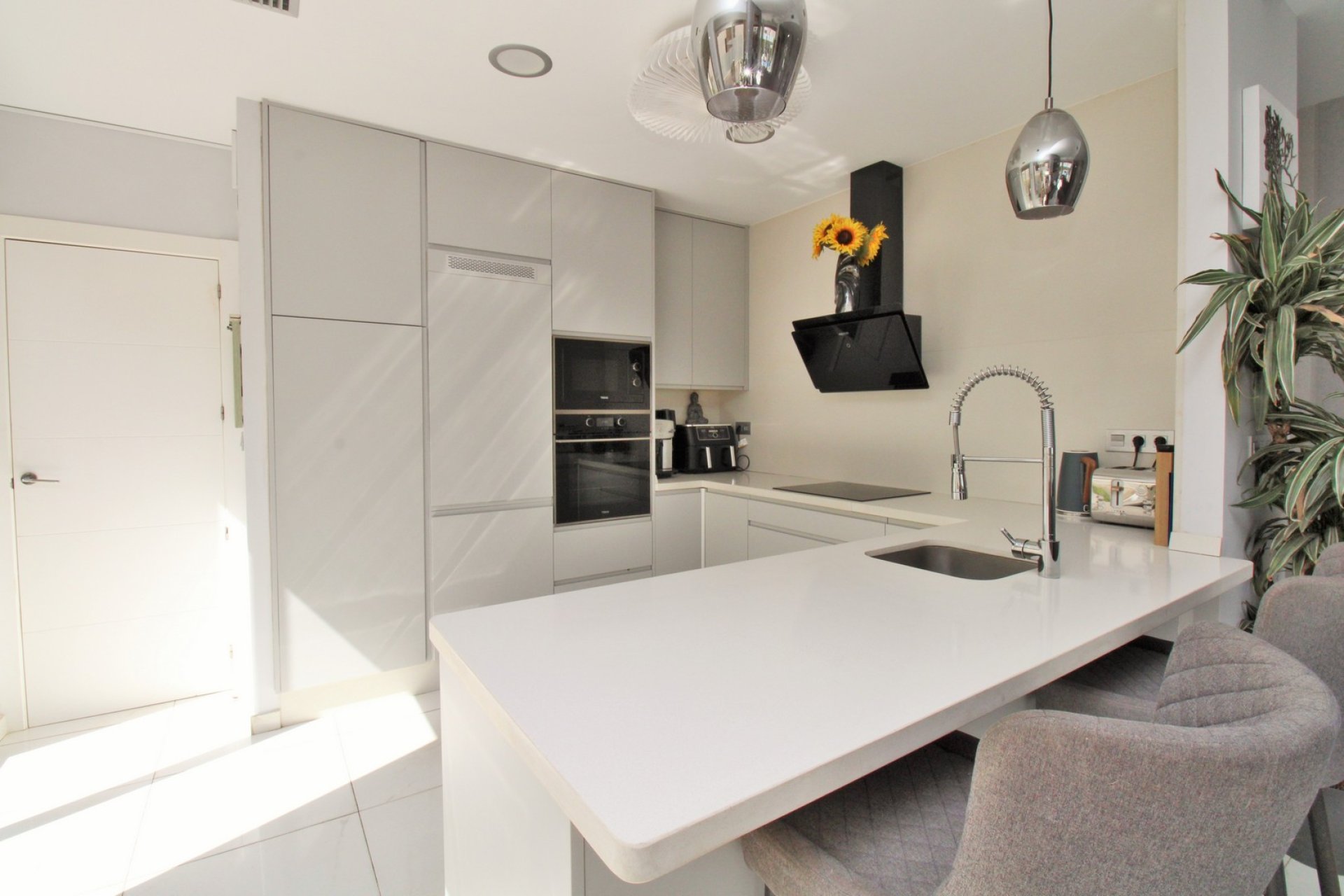 Resale - Villa -
Villamartín - Villamartin