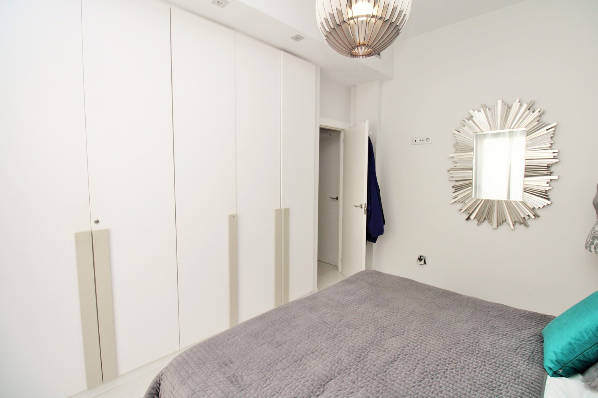 Resale - Villa -
Villamartín - Villamartin