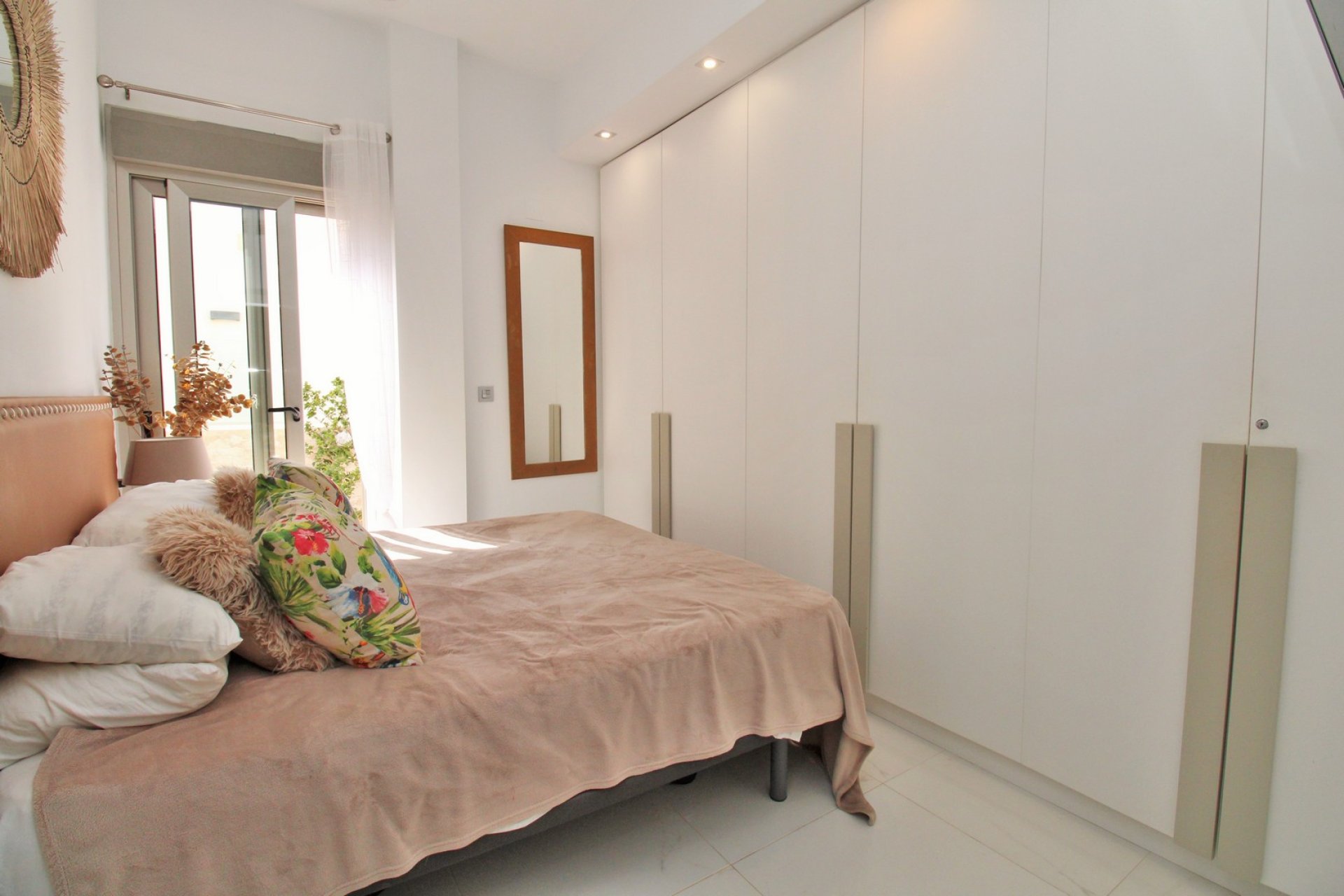 Resale - Villa -
Villamartín - Villamartin