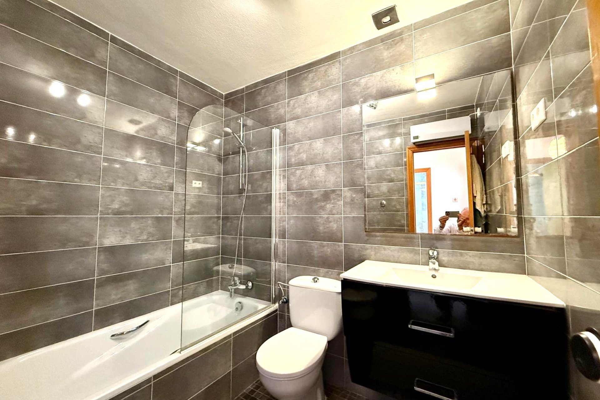 Resale - Villa -
Villamartín - Villamartin