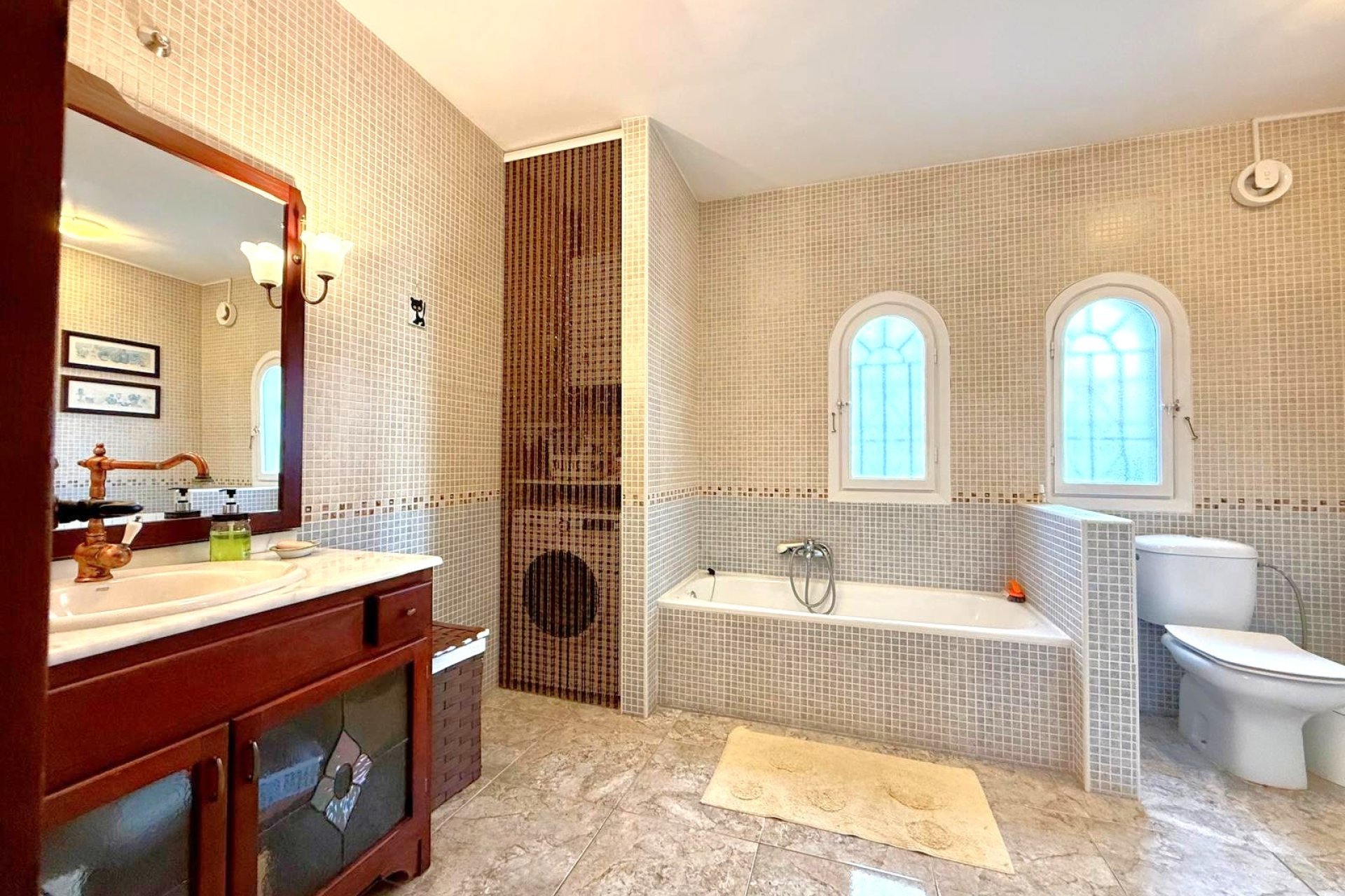 Resale - Villa -
Villamartín - Villamartin