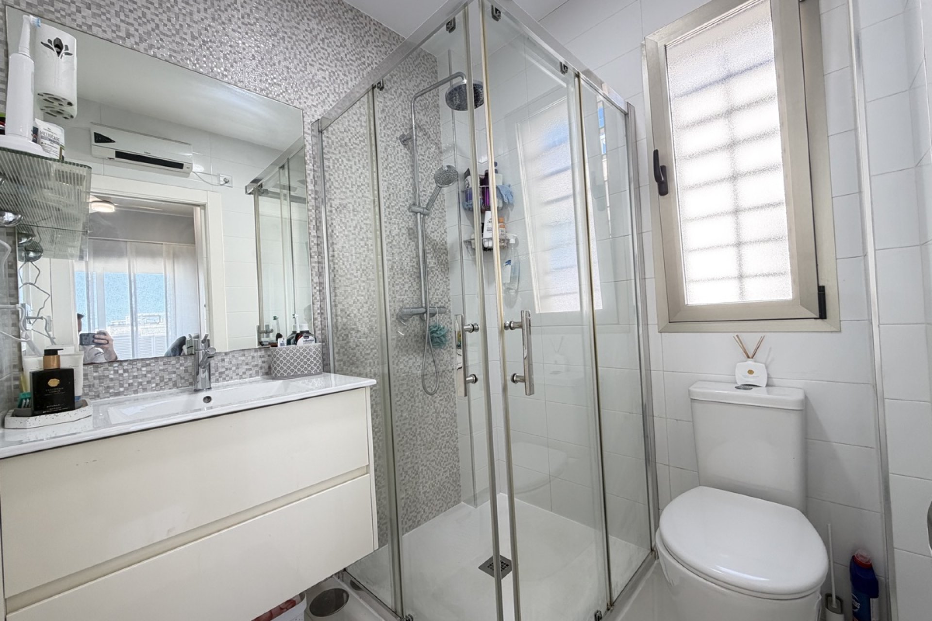 Resale - Villa -
Villamartín - Villamartin
