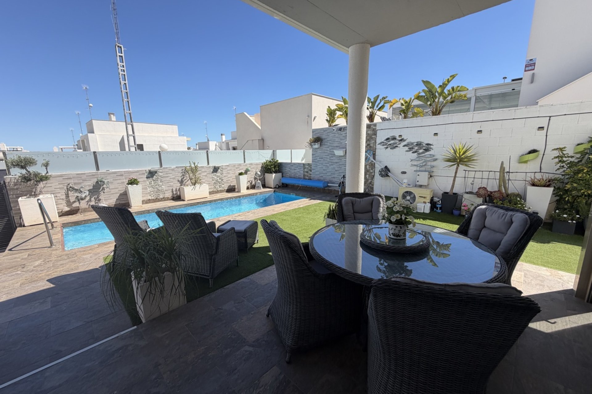 Resale - Villa -
Villamartín - Villamartin
