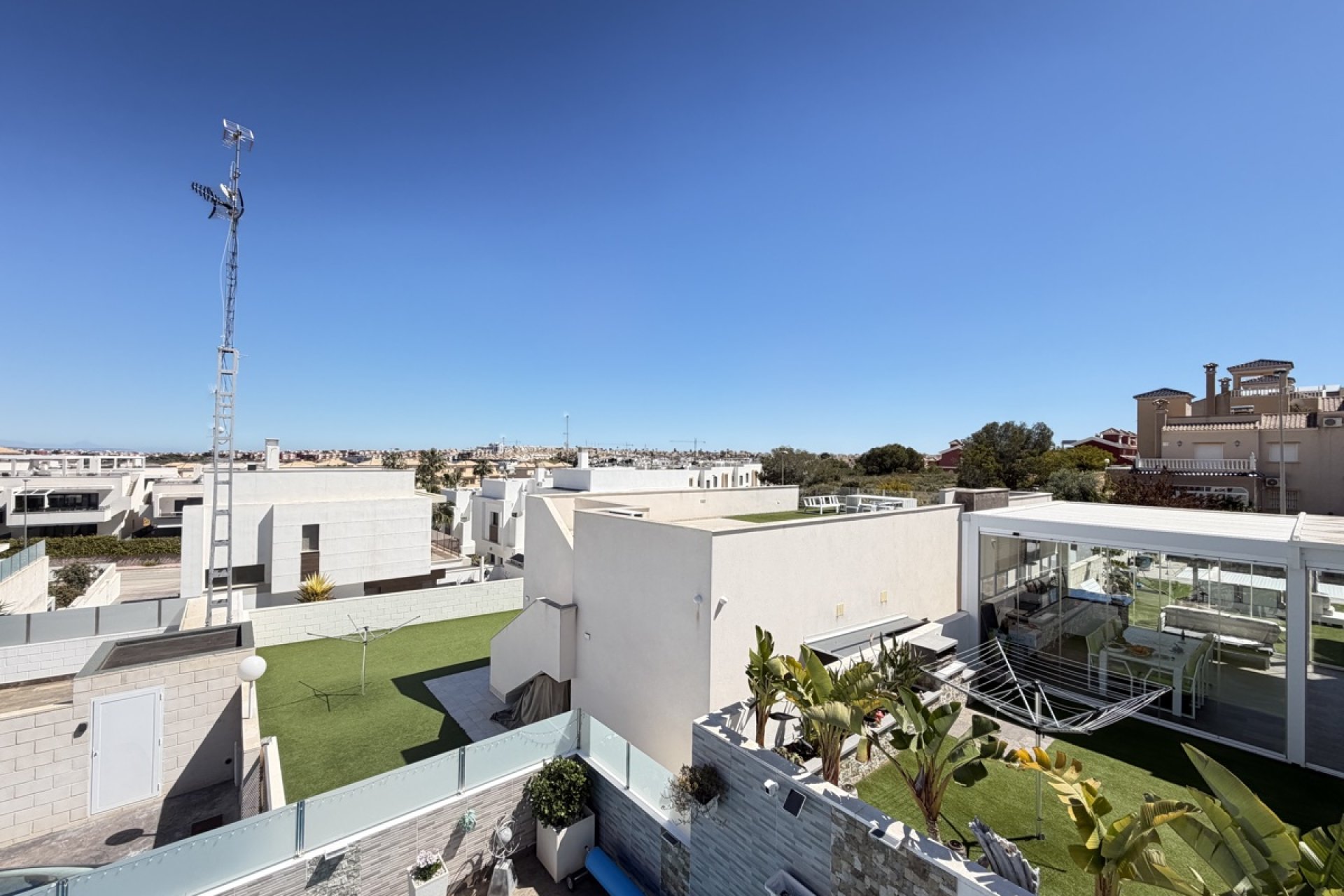 Resale - Villa -
Villamartín - Villamartin