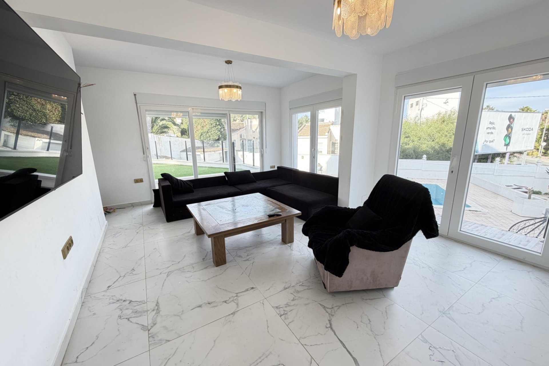 Resale - Villa -
Villamartín - Villamartin