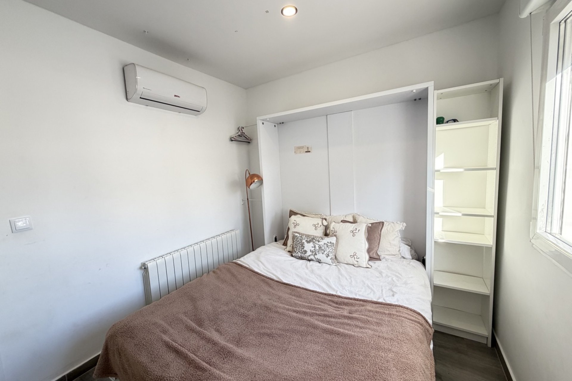 Resale - Villa -
Villamartín - Villamartin