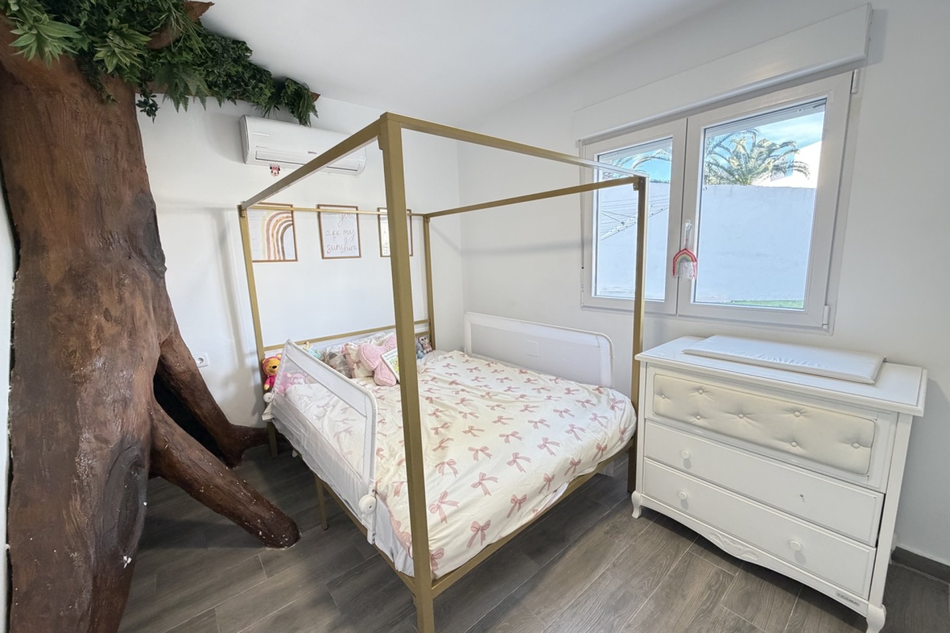 Resale - Villa -
Villamartín - Villamartin