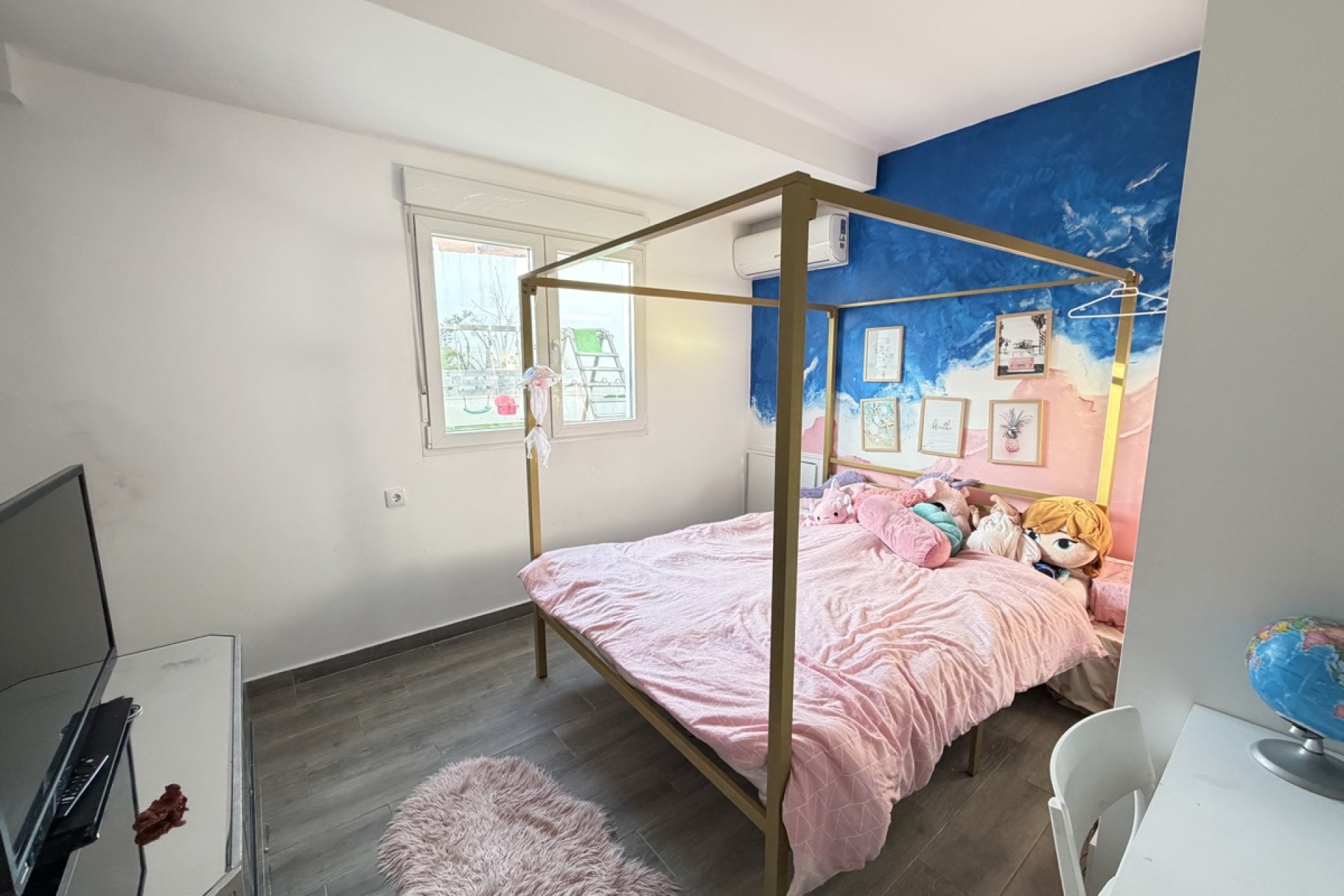 Resale - Villa -
Villamartín - Villamartin