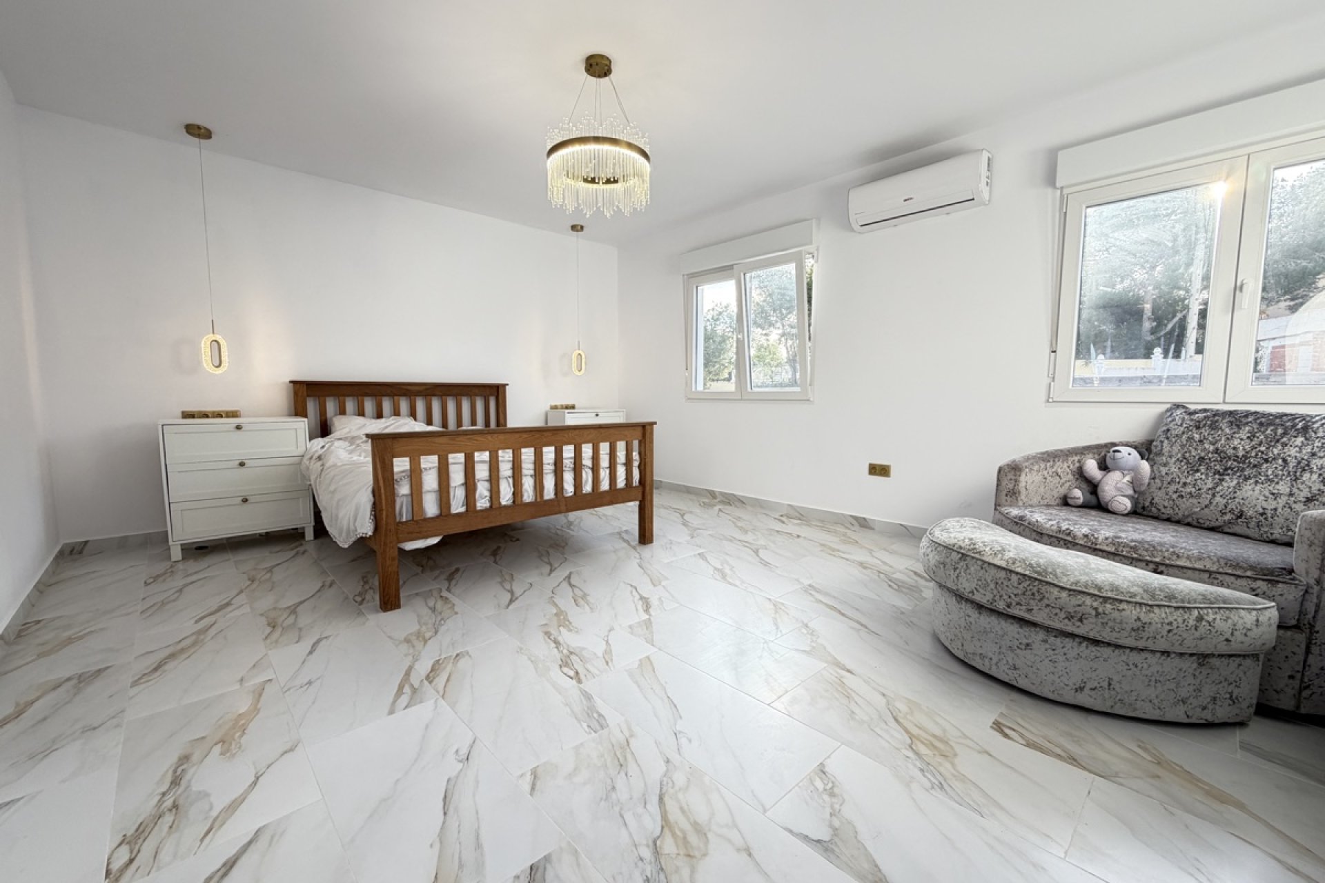 Resale - Villa -
Villamartín - Villamartin