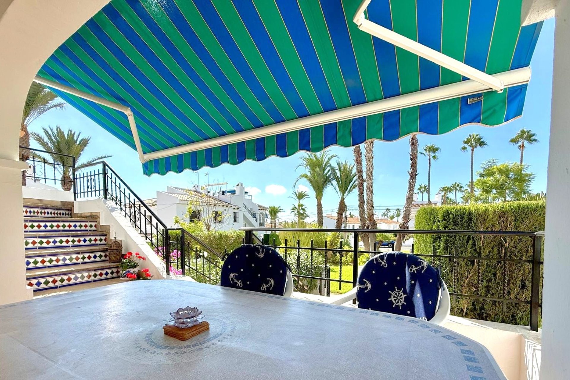 Resale - Villa -
Villamartin