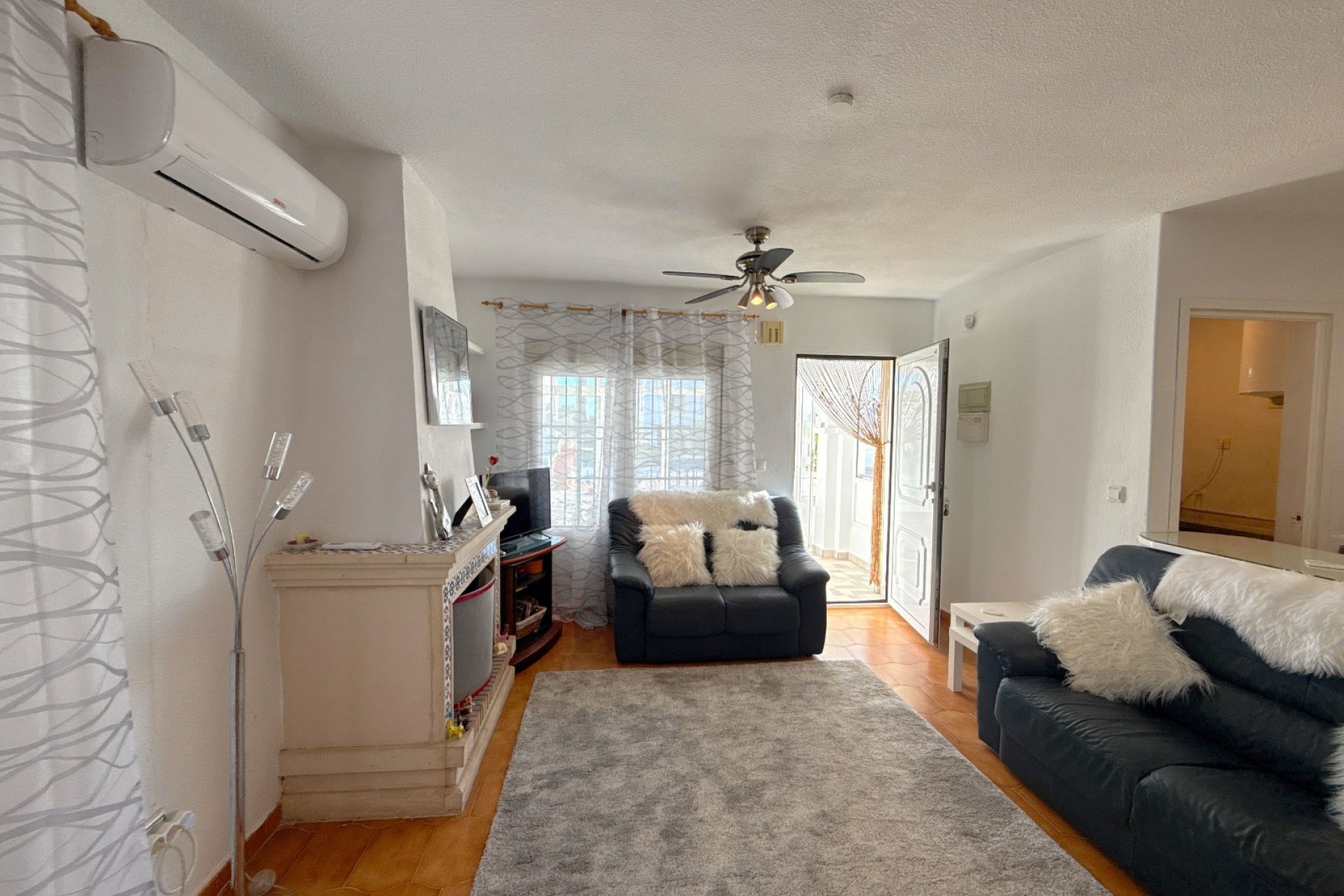 Resale - Villa -
Villamartin