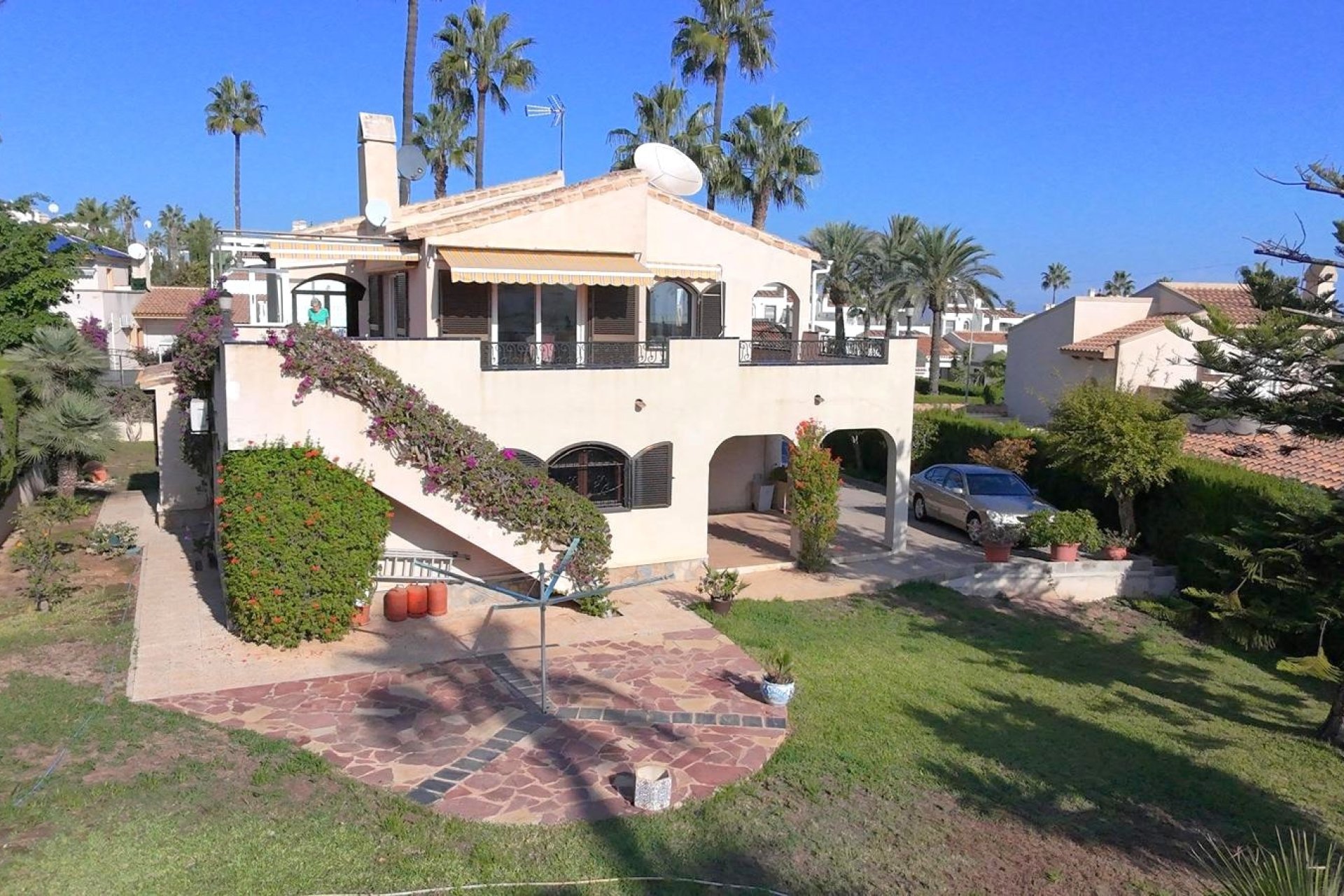 Resale - Villa -
Villamartin