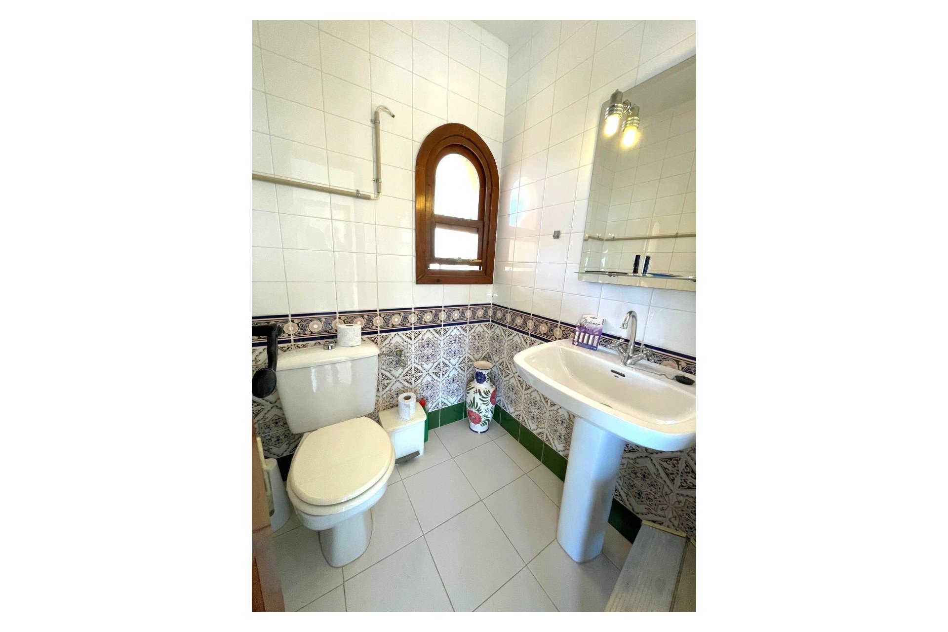 Resale - Villa -
Villamartin