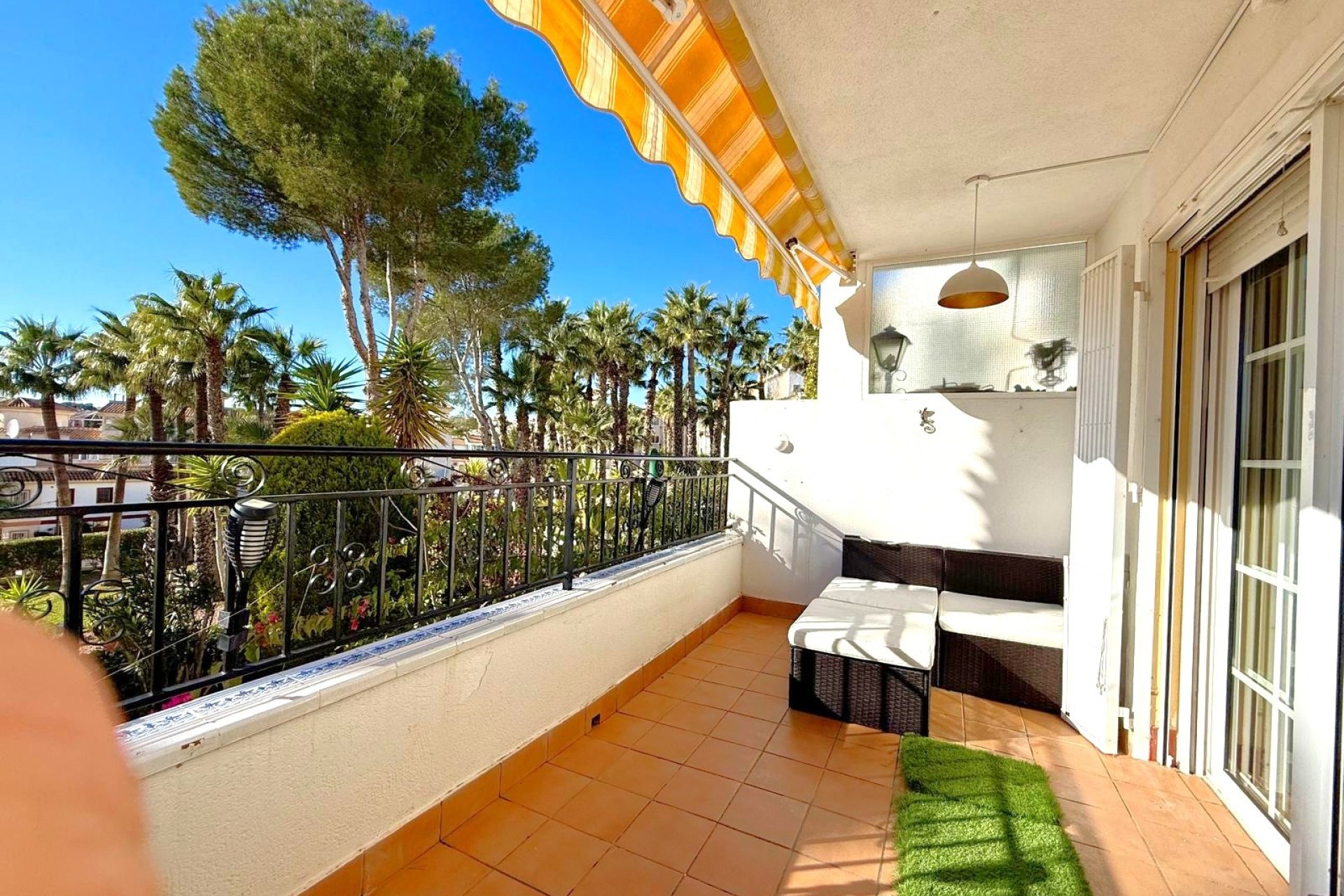 Resale - Villa -
Villamartin